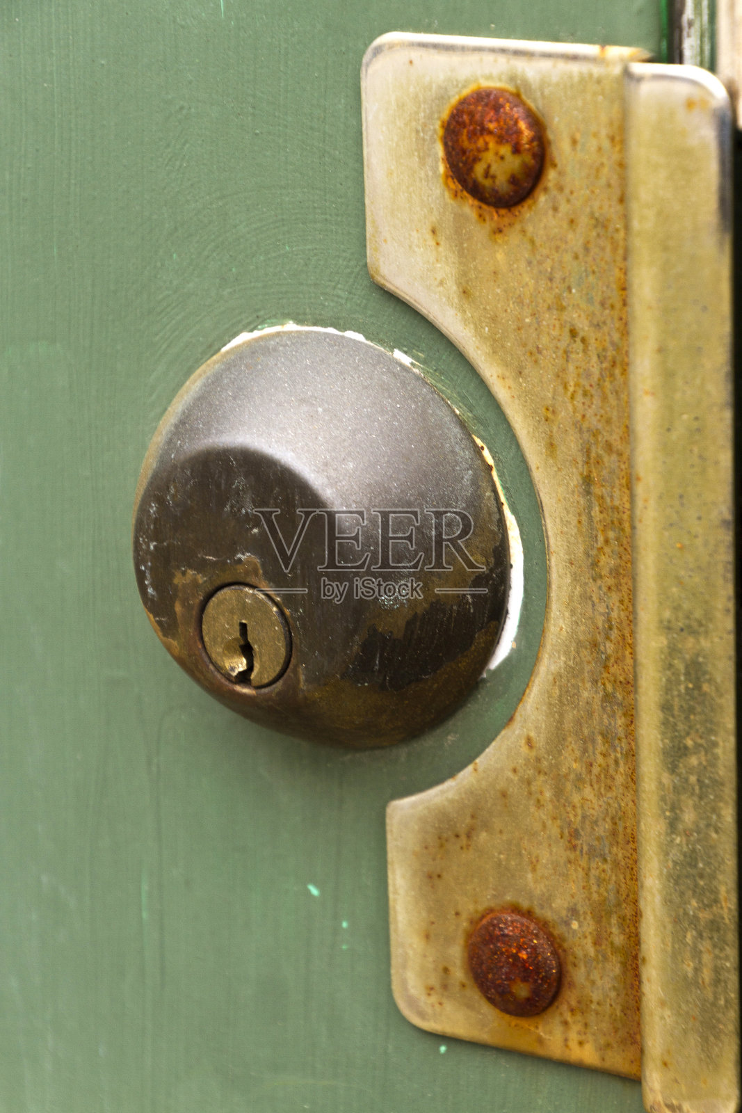 老生锈的门锁关闭照片摄影图片