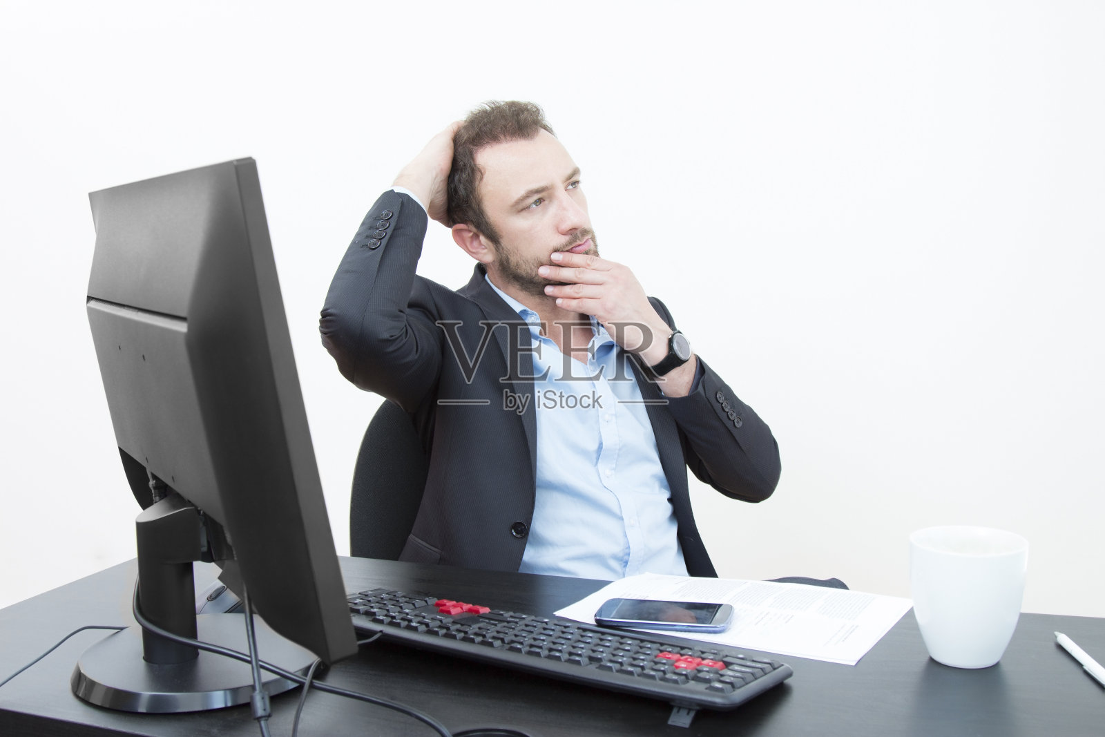 年轻有为的商人。照片摄影图片