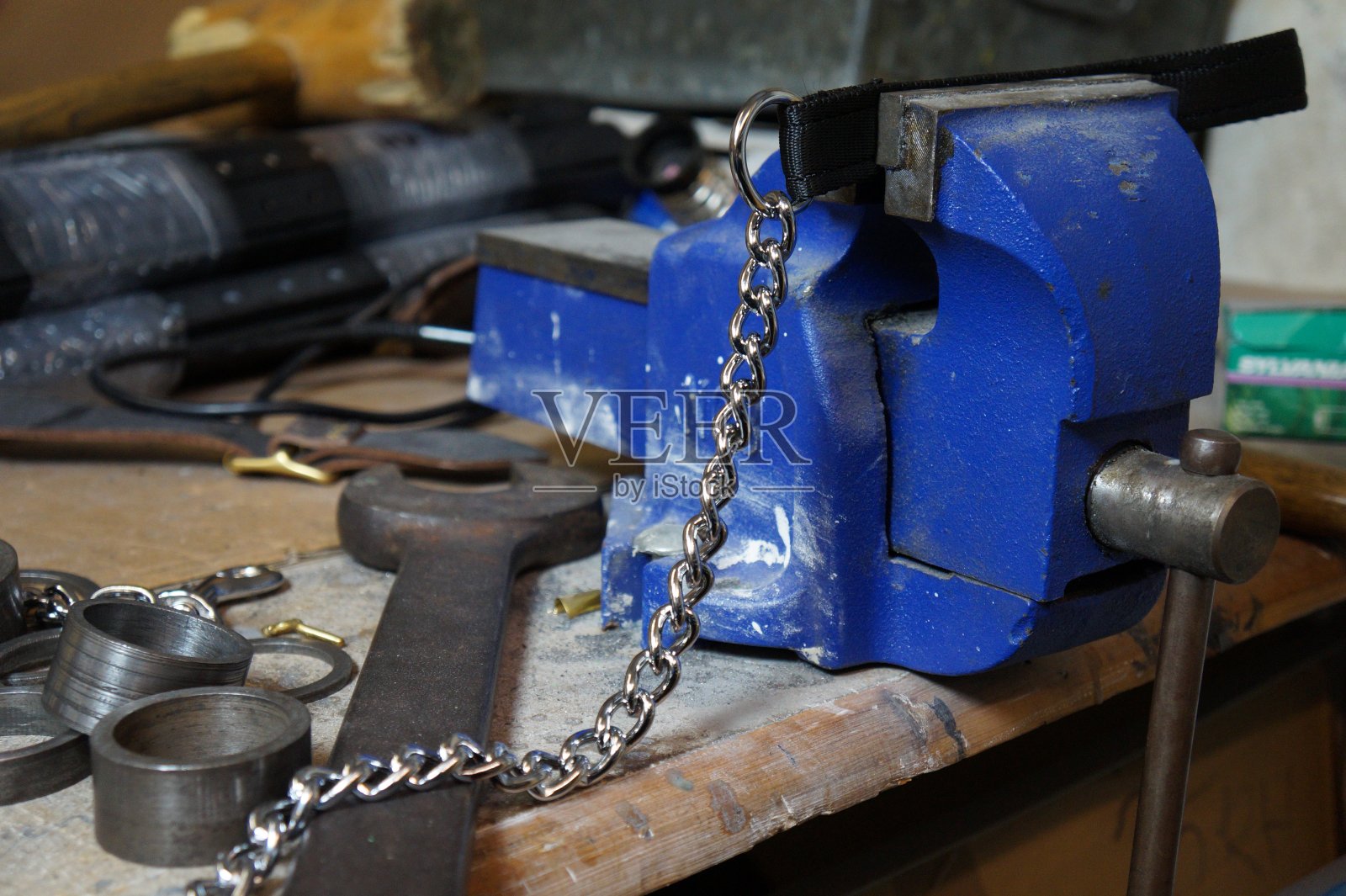 带虎钳工作台照片摄影图片