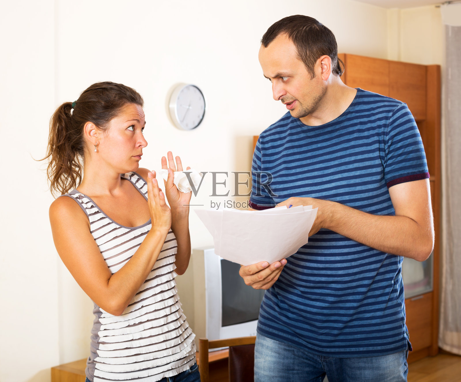 愤怒的老板和秘书照片摄影图片