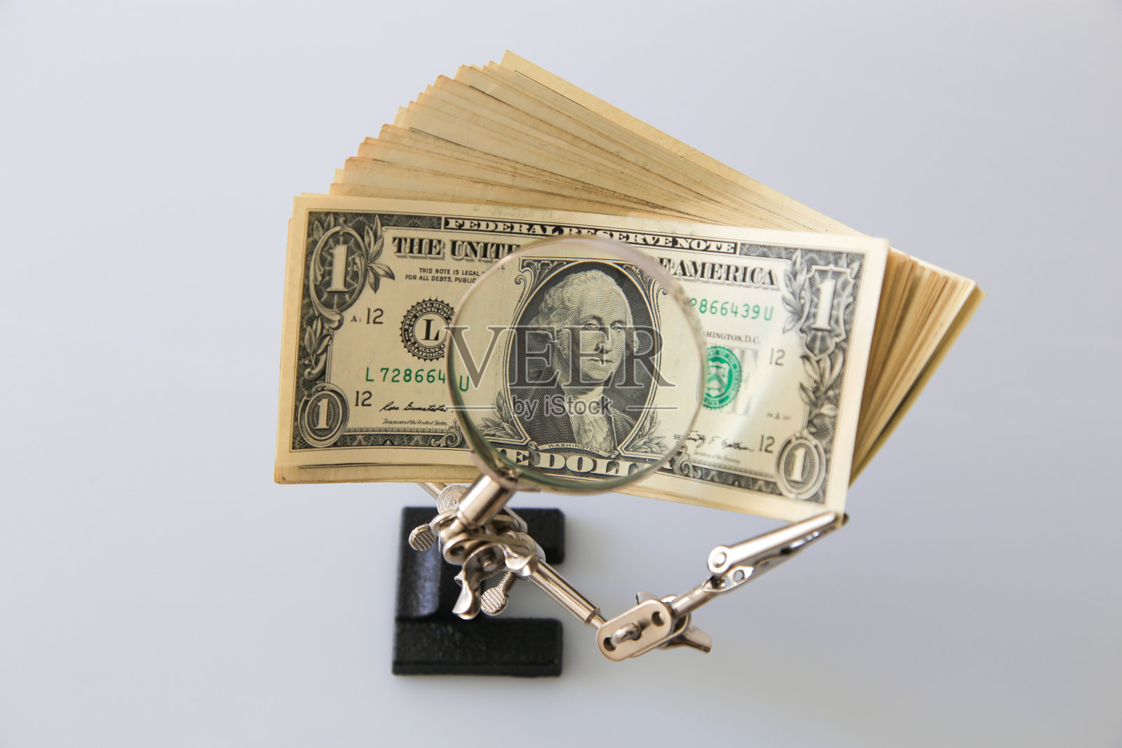 美元,放大镜照片摄影图片