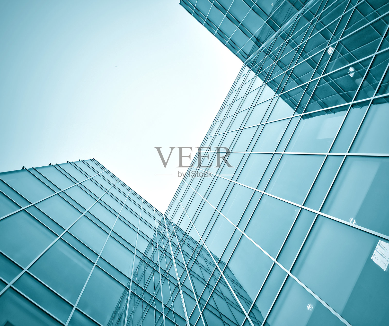 上午办公大楼，广角视野照片摄影图片