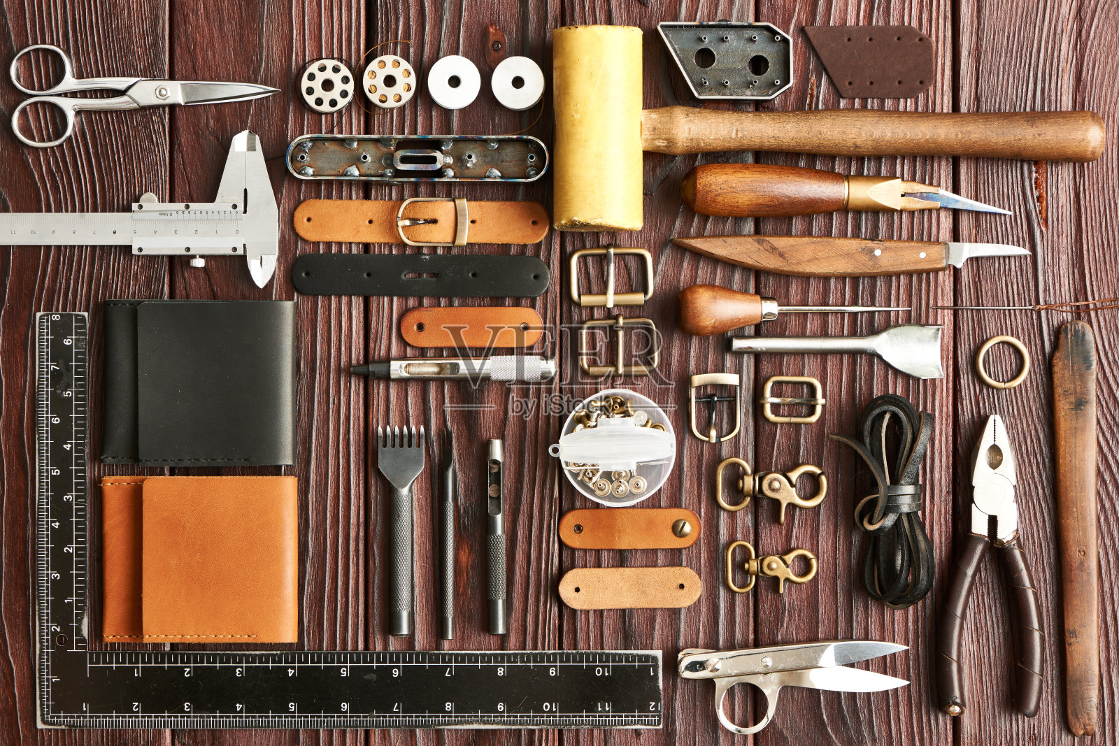 皮革制作工具照片摄影图片