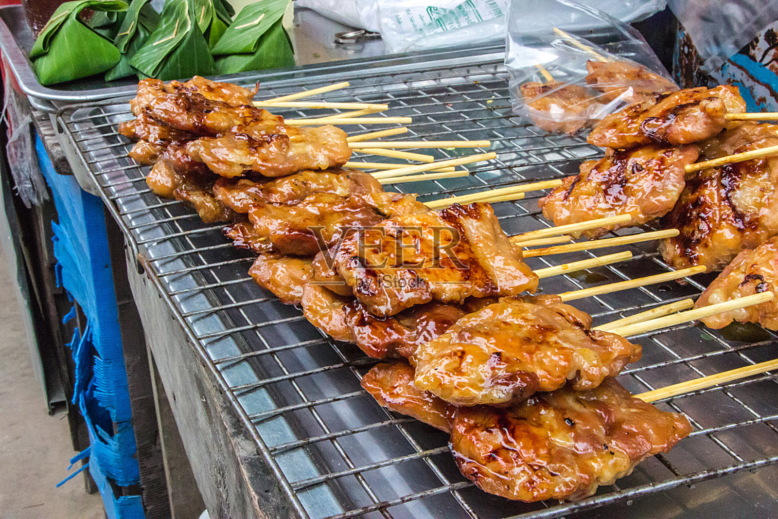 烤猪肉照片摄影图片