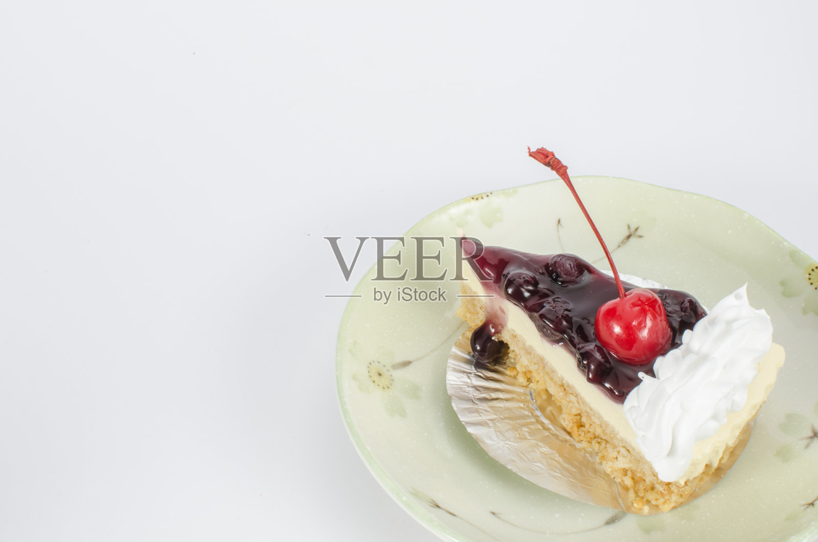 蓝莓芝士蛋糕照片摄影图片