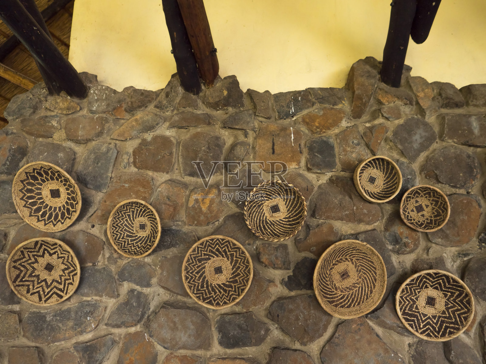 草篮子照片摄影图片