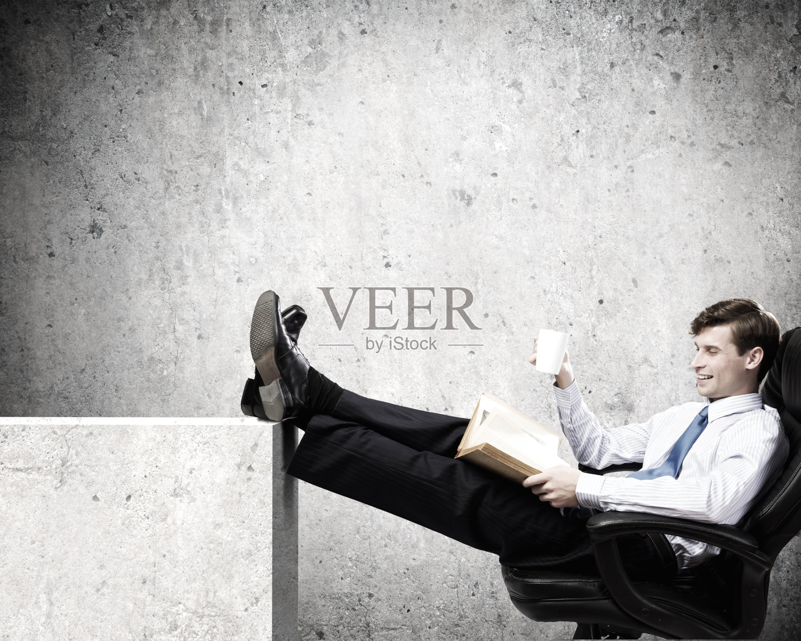 自信的商人照片摄影图片