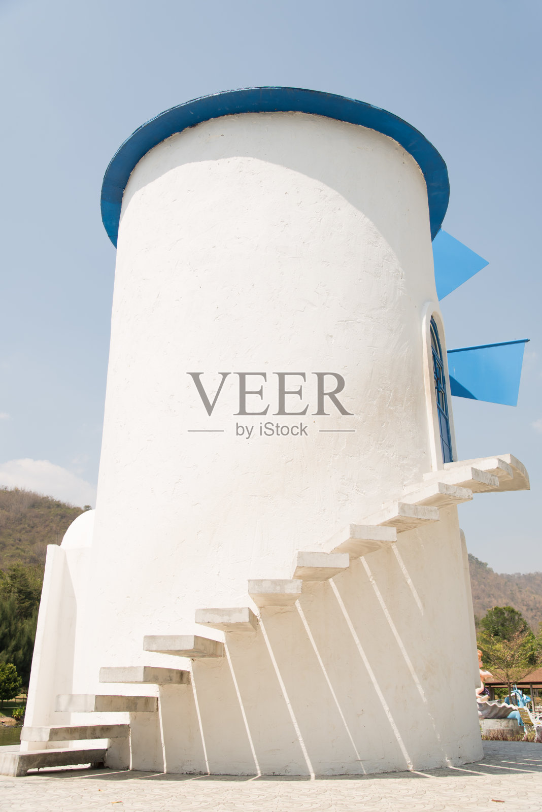 白色建筑。照片摄影图片