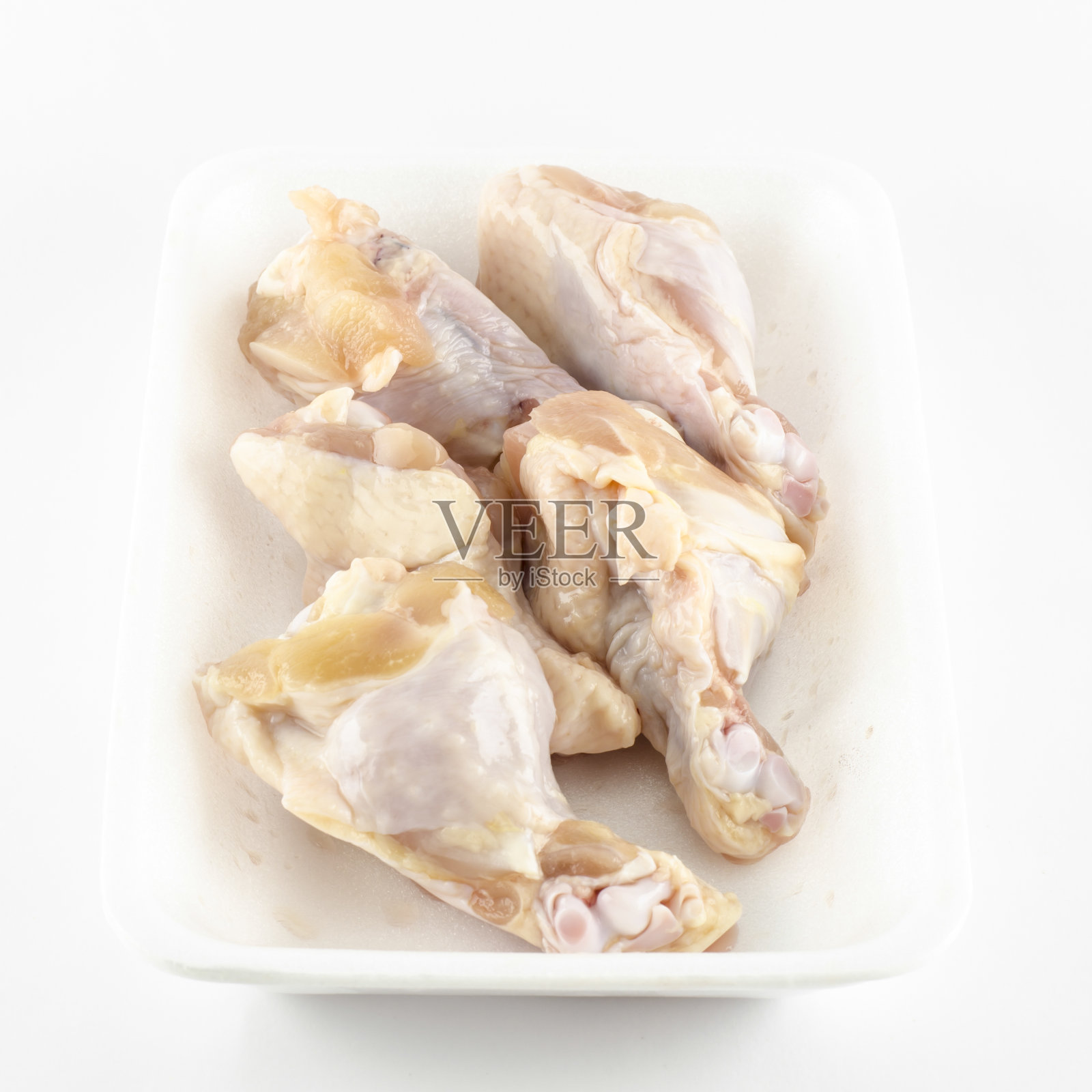 鲜鸡孤立在白色背景照片摄影图片