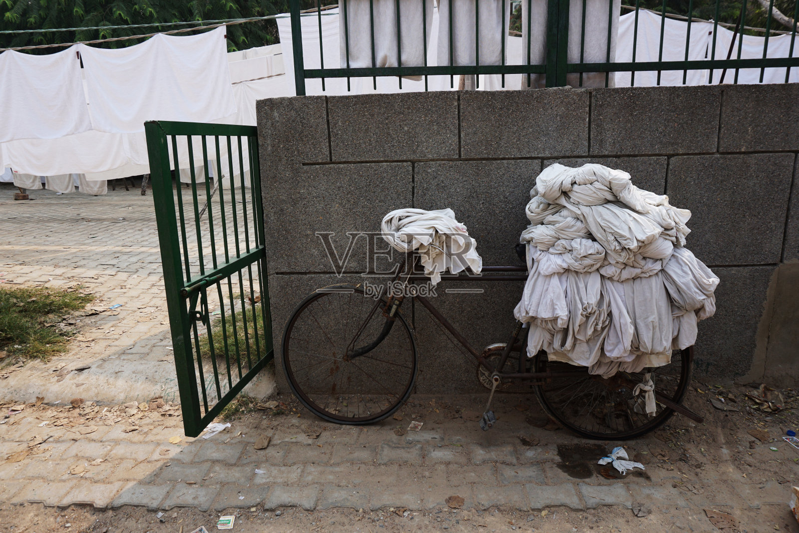 洗衣服照片摄影图片