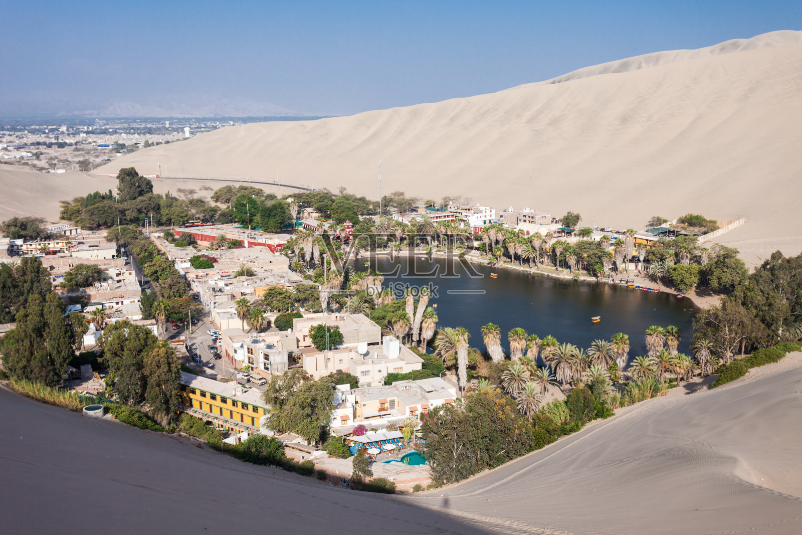 Huacachina沙漠沙丘照片摄影图片