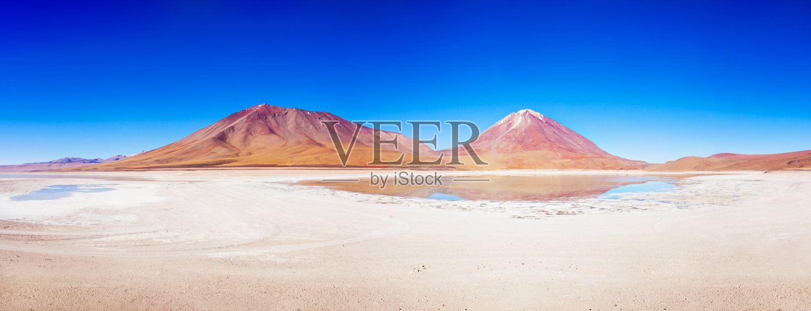 绿色泻湖照片摄影图片