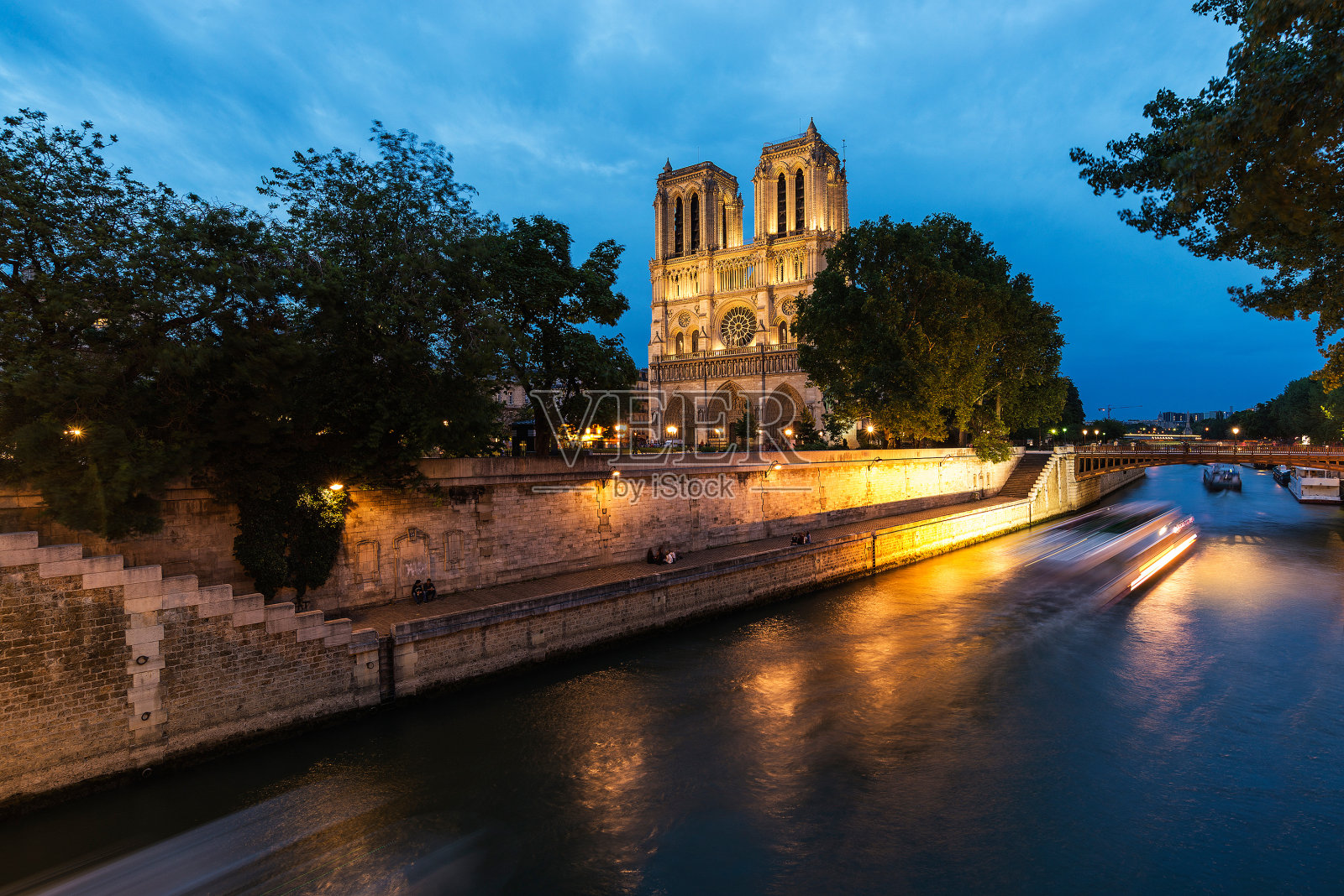 巴黎小桥景观照片摄影图片