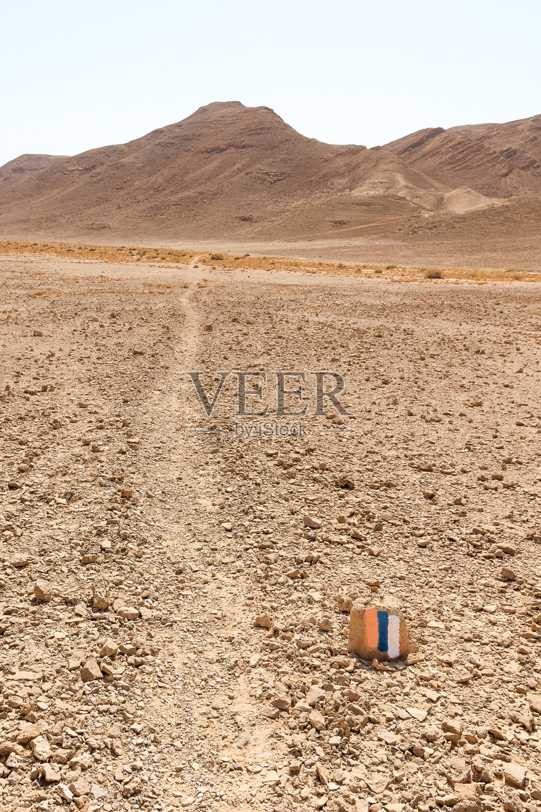 沙漠山脉小径标志谷景观景观，以色列自然。照片摄影图片