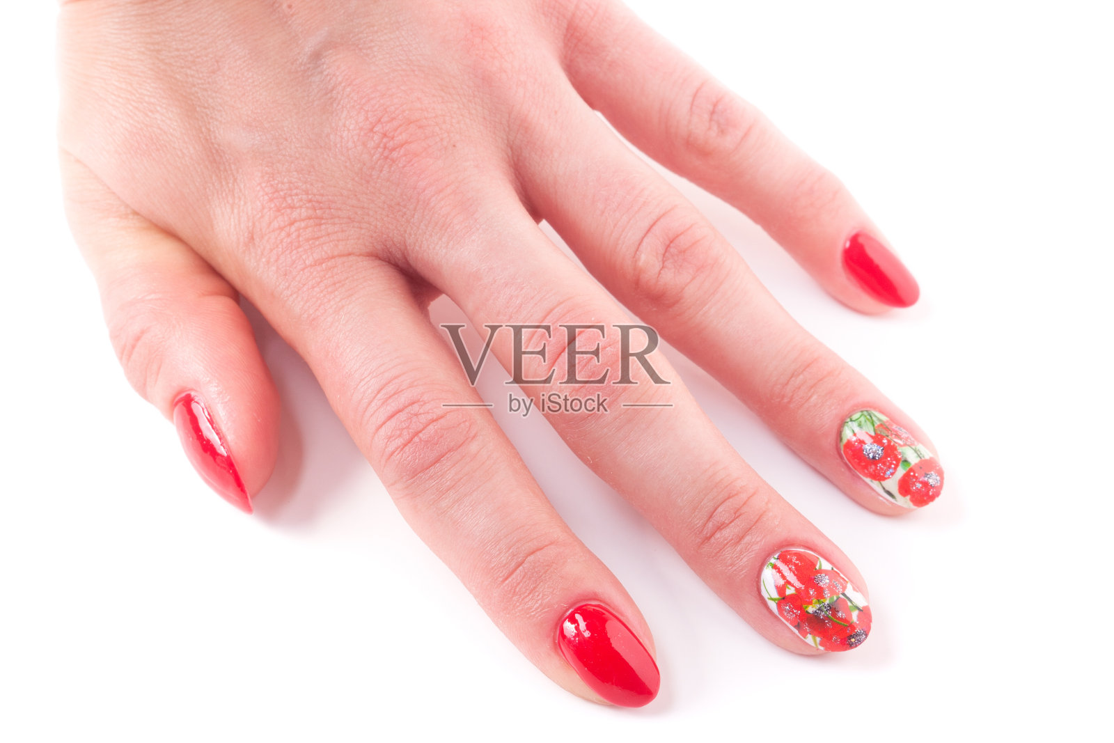 红色指甲与图案孤立的白色背景照片摄影图片