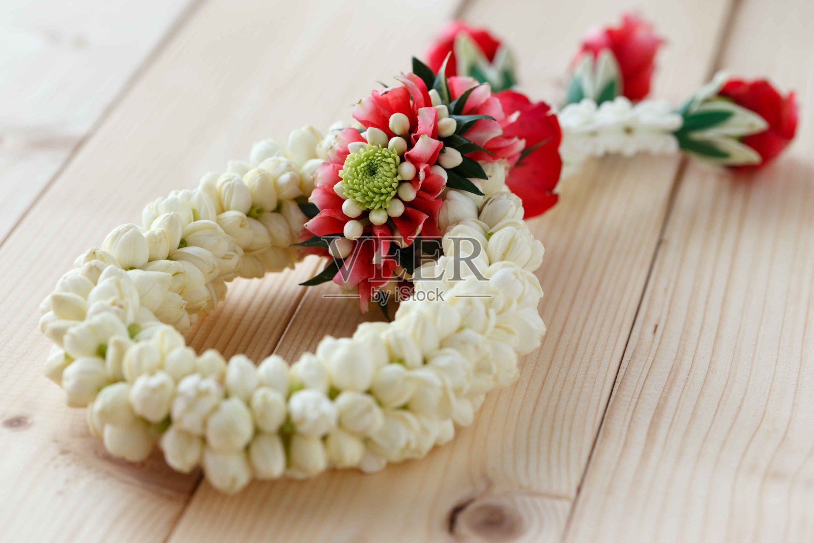 泰国风格的花环照片摄影图片