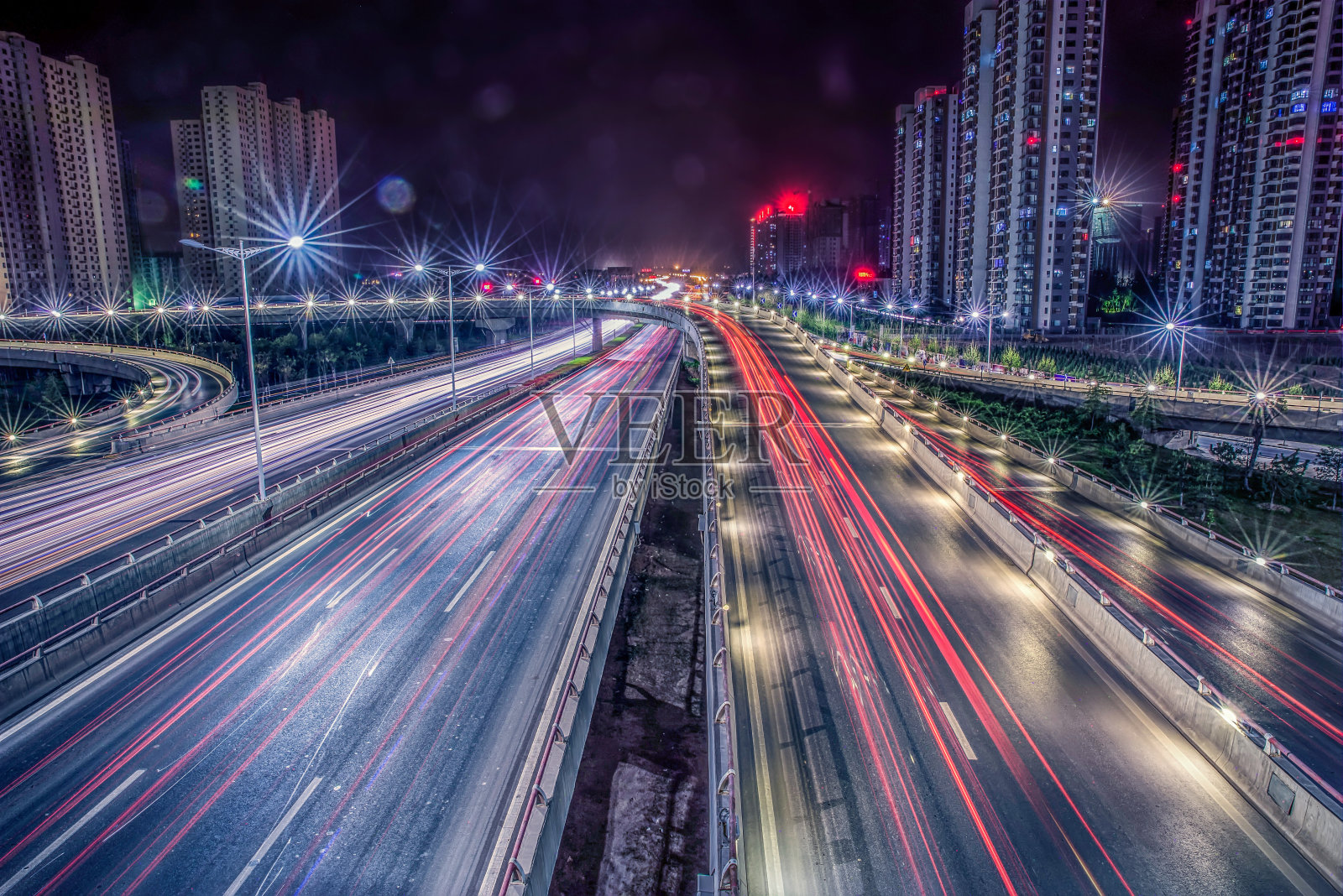 长时间曝光天桥照片摄影图片