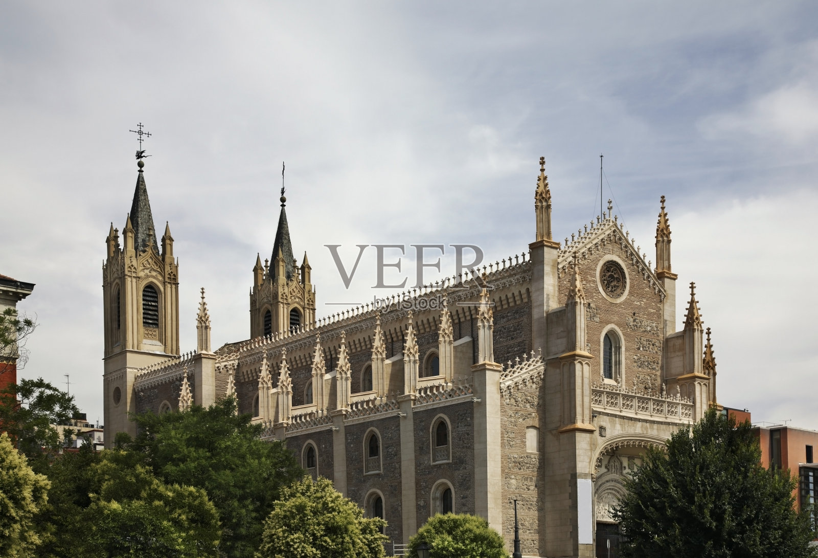 马德里的杰罗姆皇家教堂。西班牙照片摄影图片