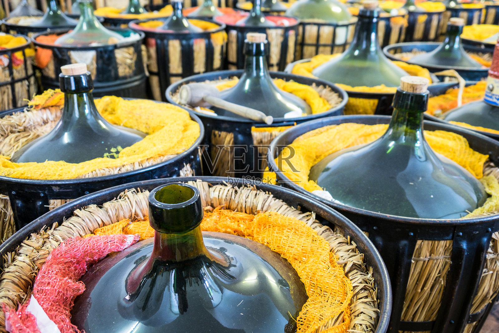 旧酒瓶照片摄影图片