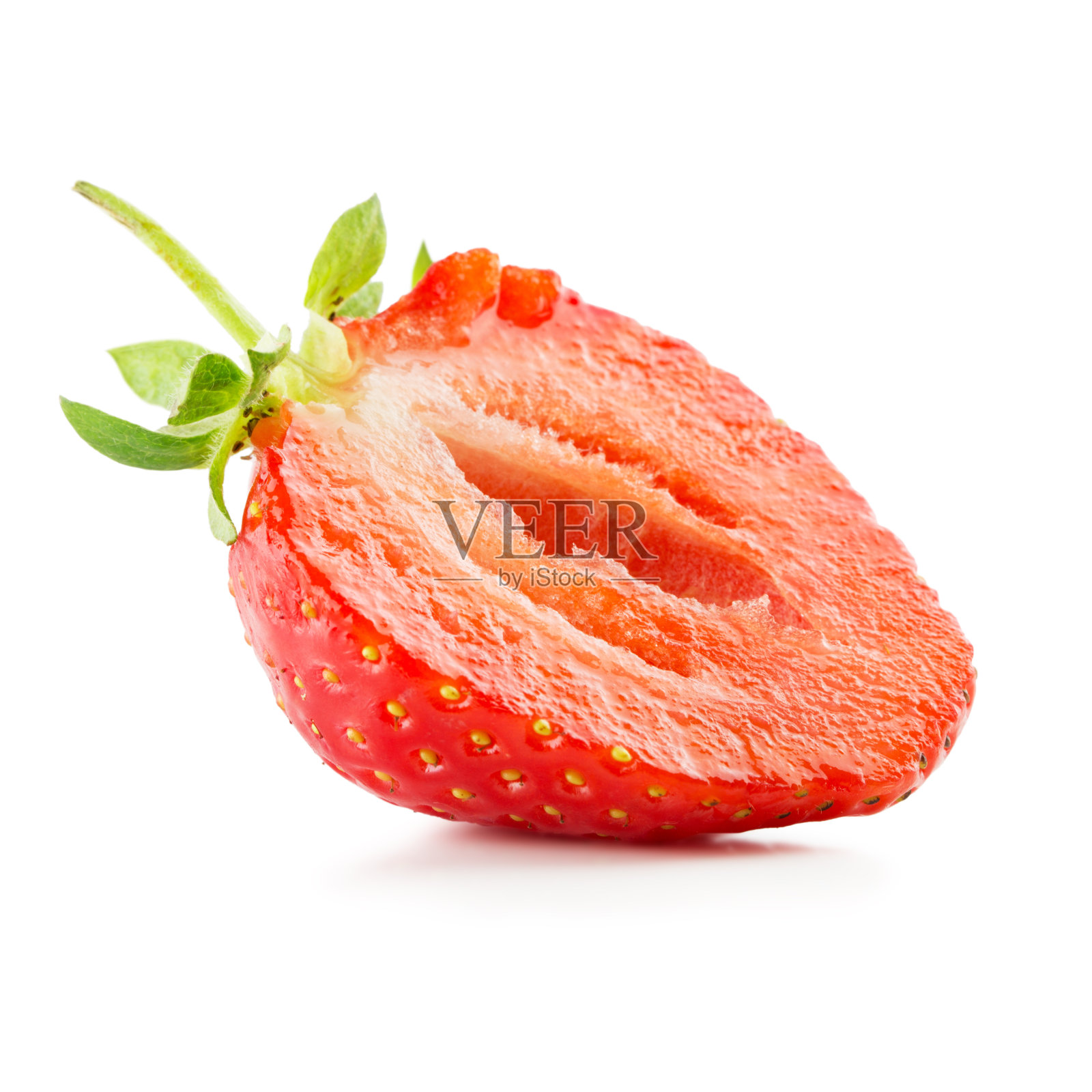 草莓孤立在白色背景上照片摄影图片