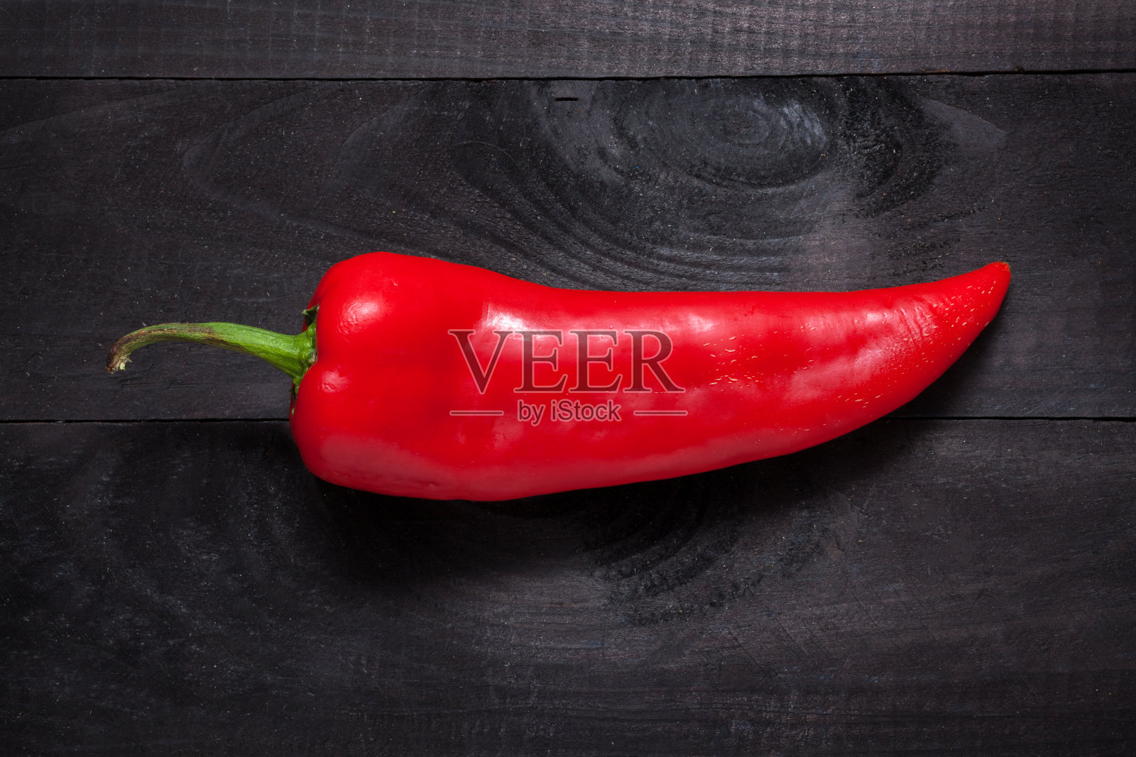 红辣椒配黑照片摄影图片