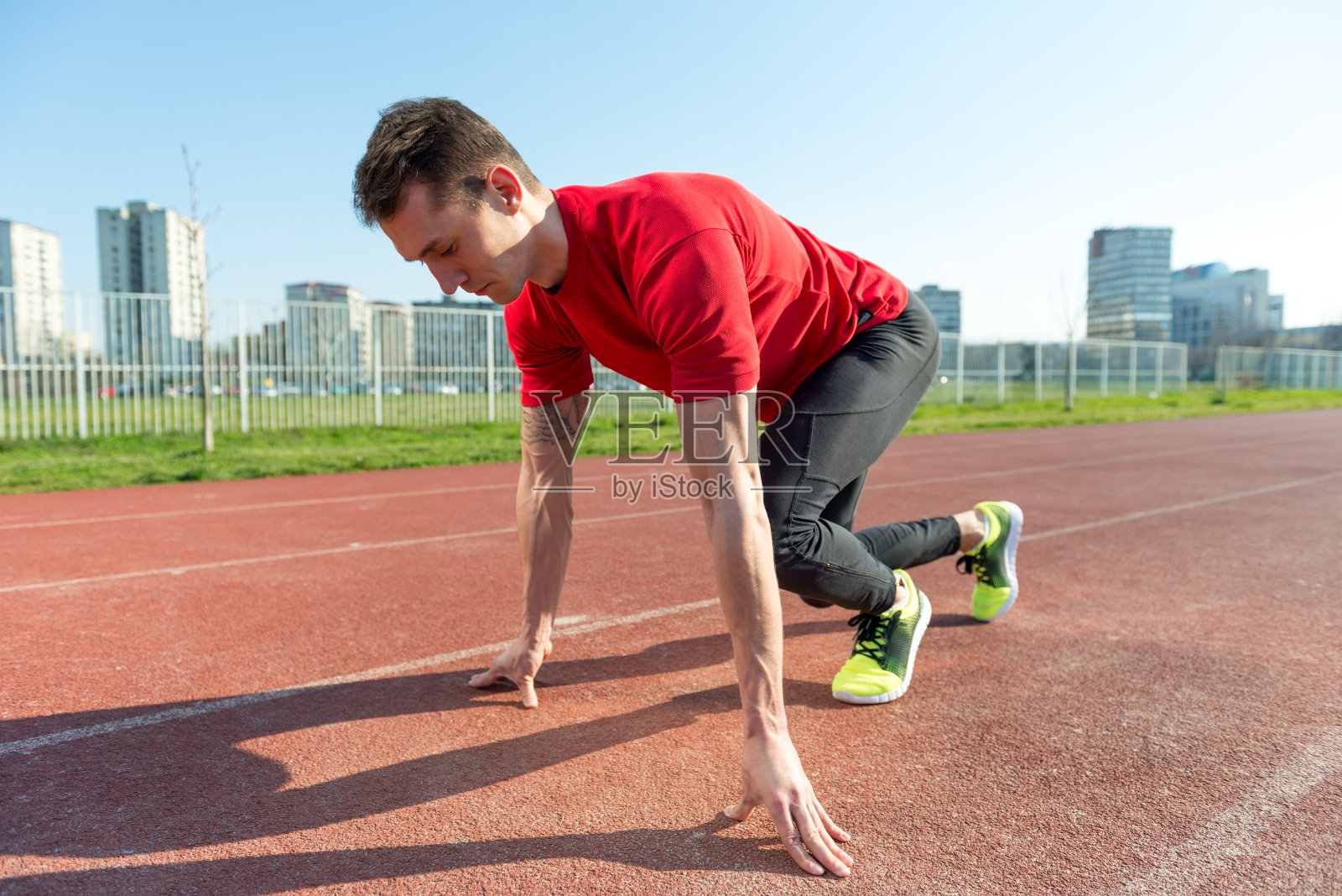 短跑运动员照片摄影图片