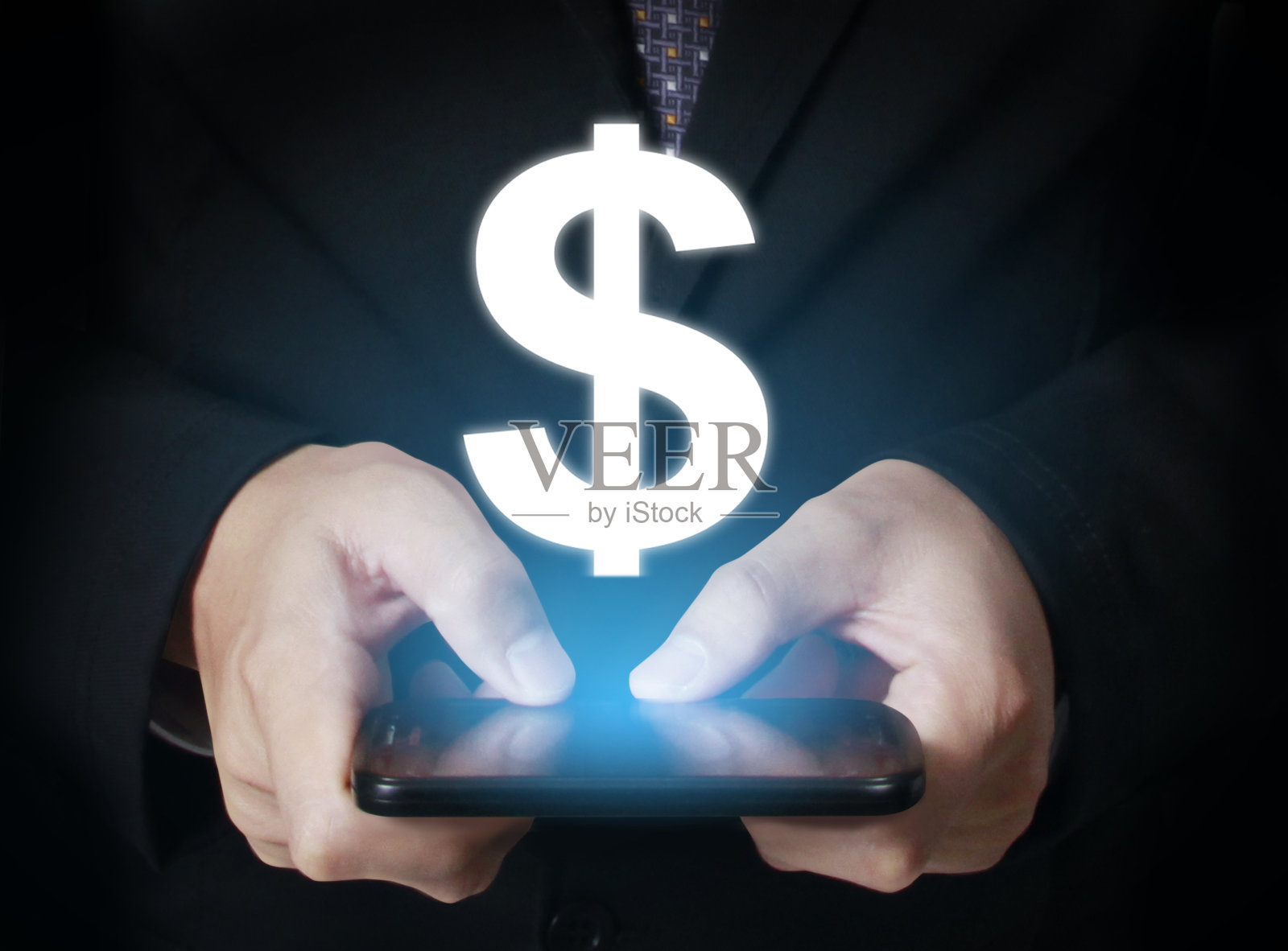 持有智能手机照片摄影图片