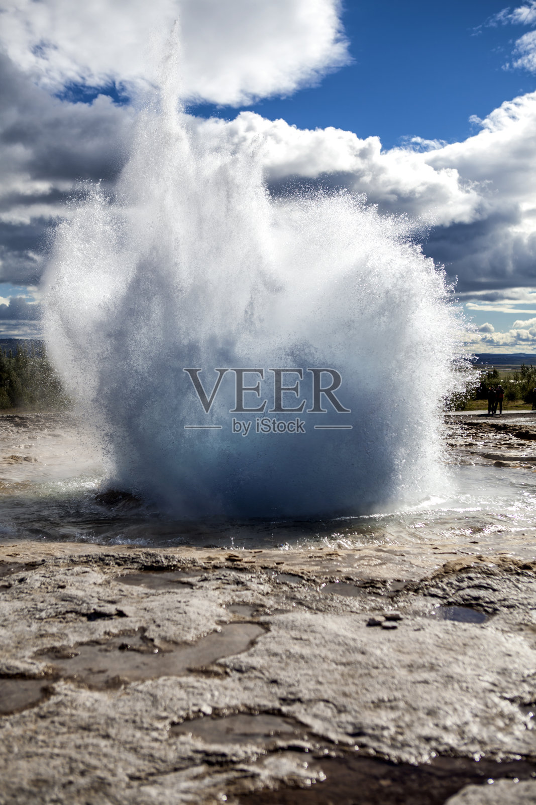 冰岛的喷泉照片摄影图片