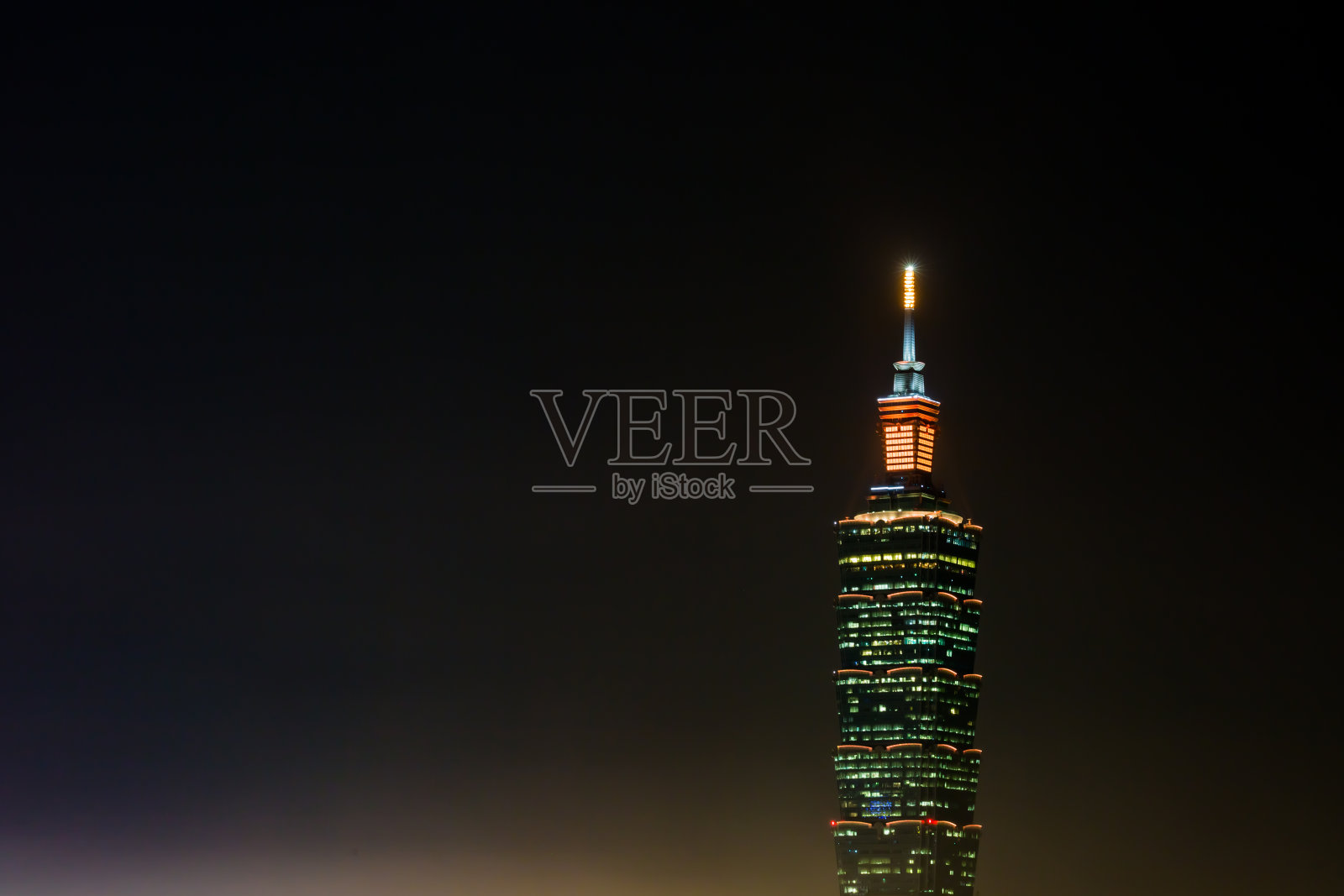 台北城市夜景鸟瞰图照片摄影图片