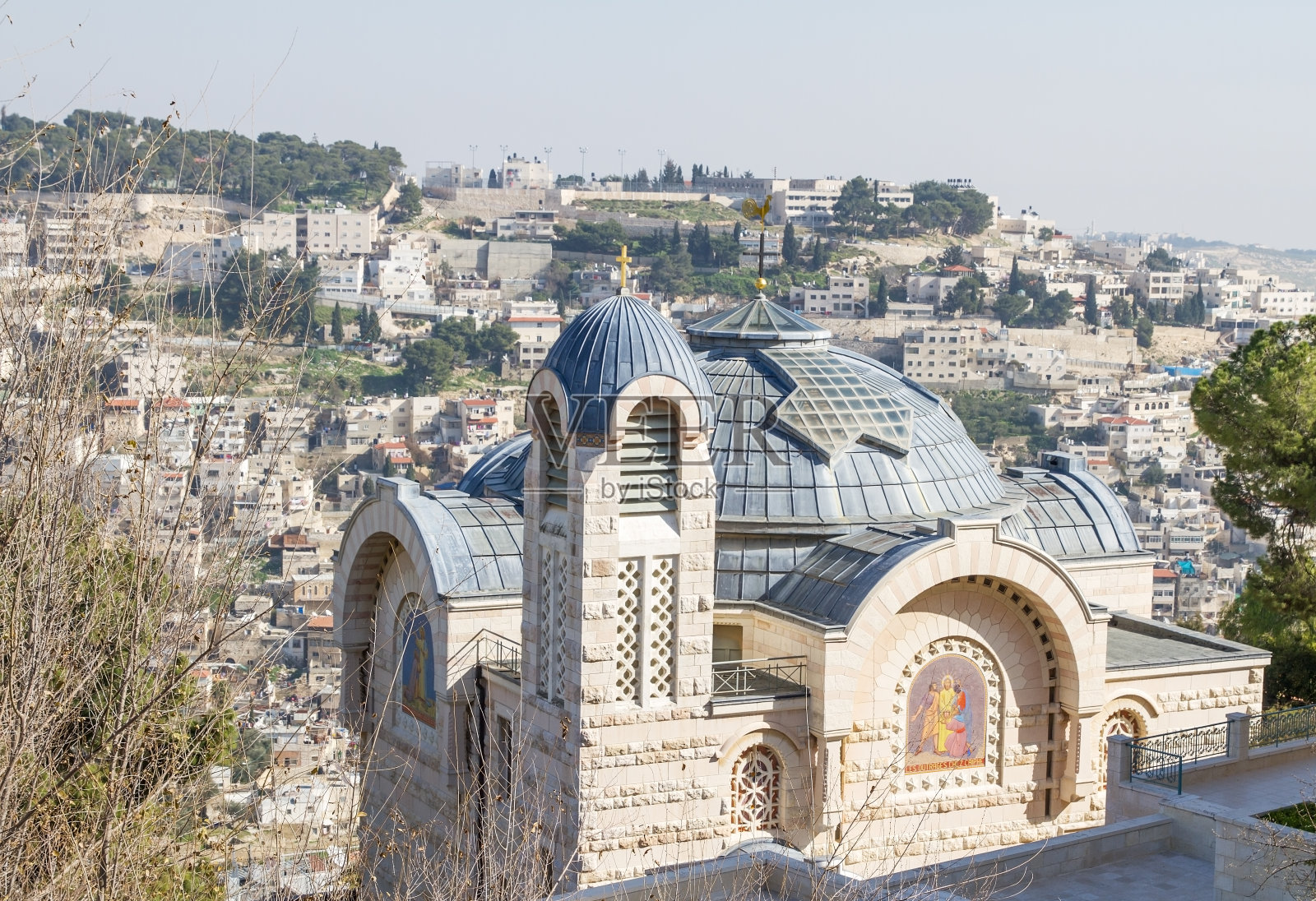 加利坎图的圣彼得教堂。以色列。照片摄影图片