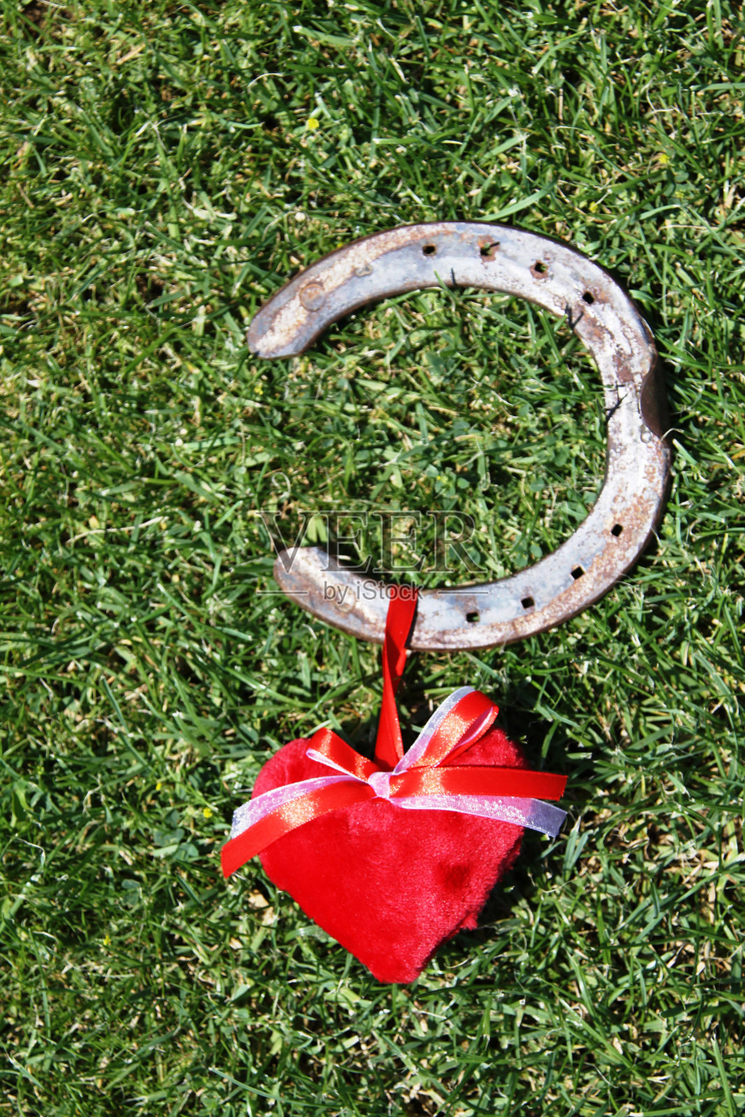 红心和幸运鞋背景照片摄影图片