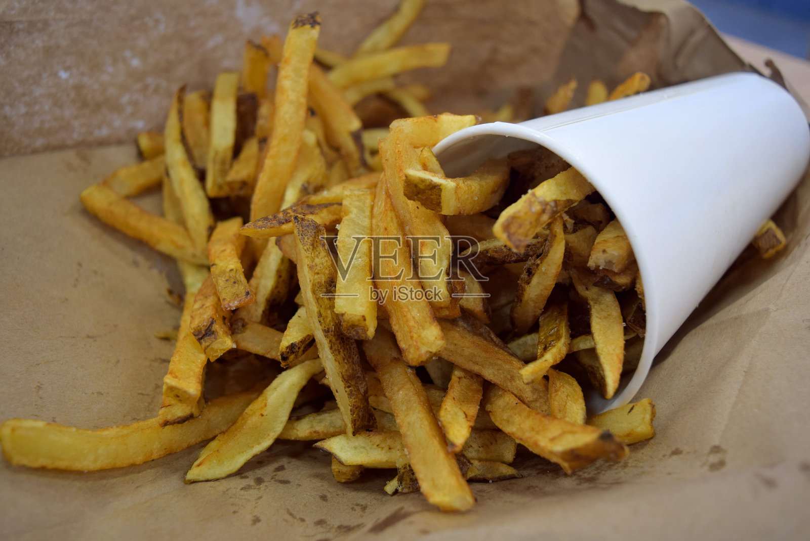 你点的菜要薯条照片摄影图片