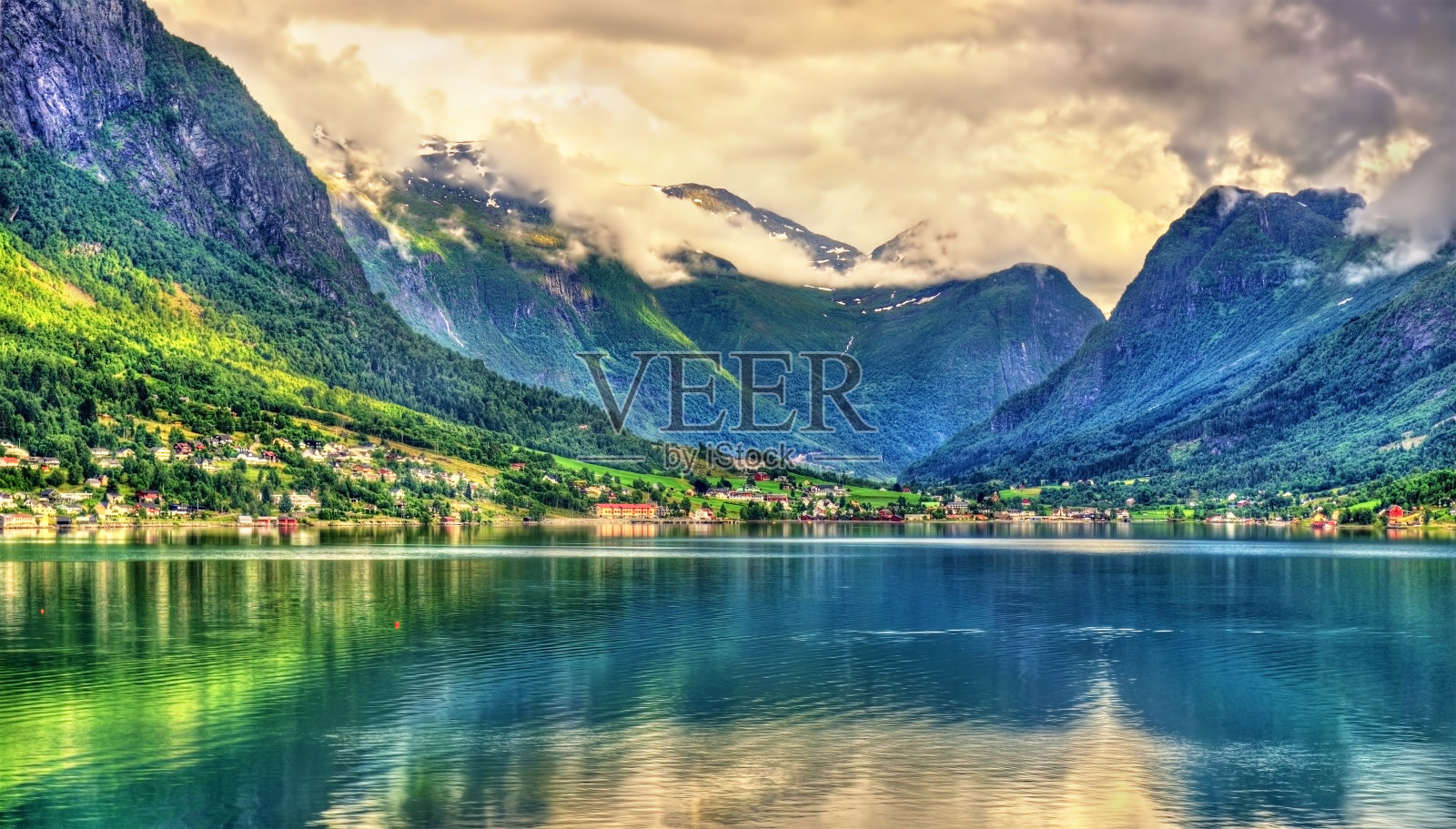 挪威洛恩附近的诺德峡湾照片摄影图片