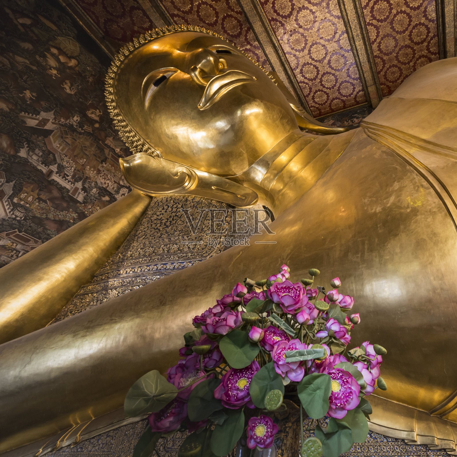 卧佛金像，卧佛寺，曼谷，泰国照片摄影图片