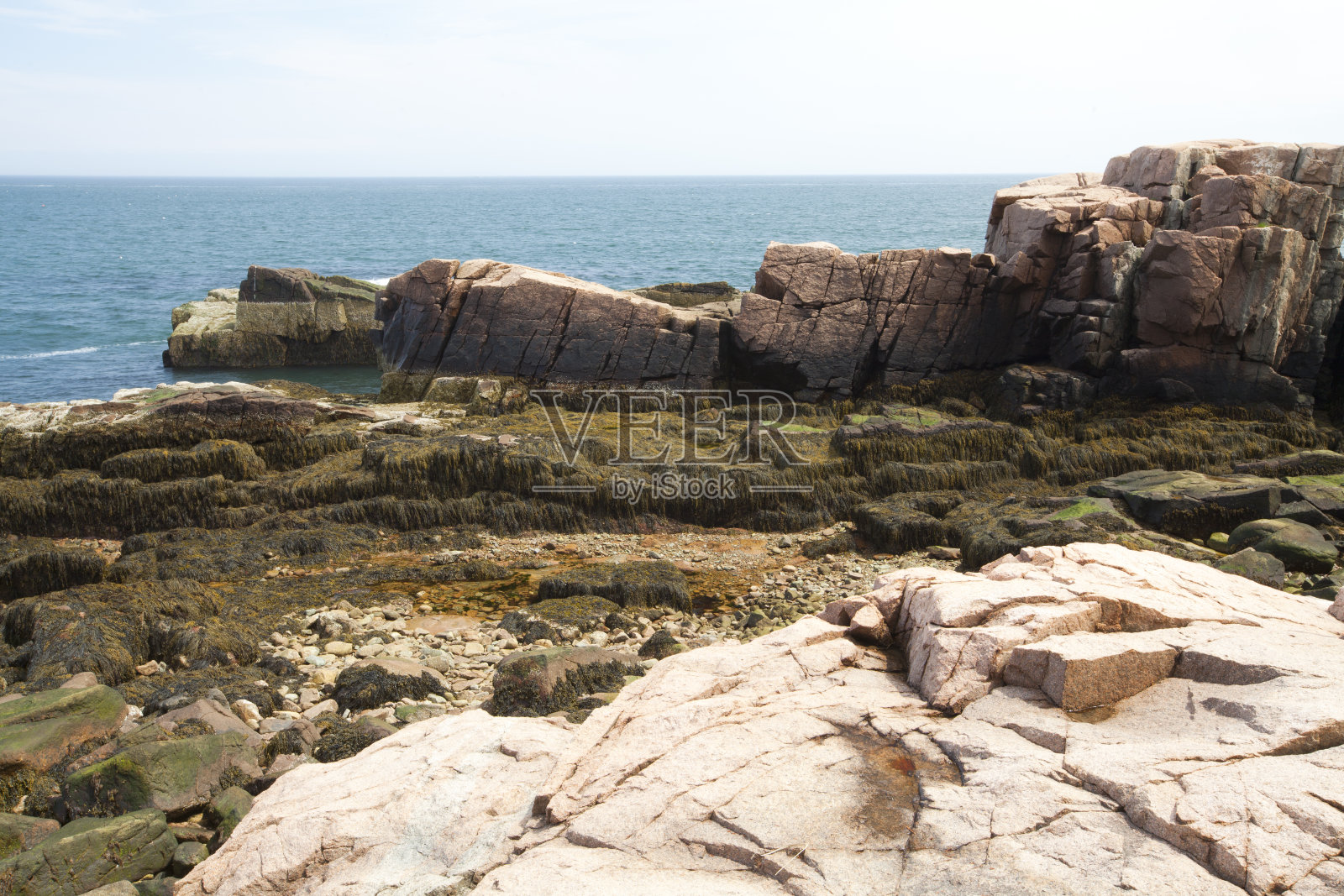 缅因州阿卡迪亚国家公园的雷洞照片摄影图片