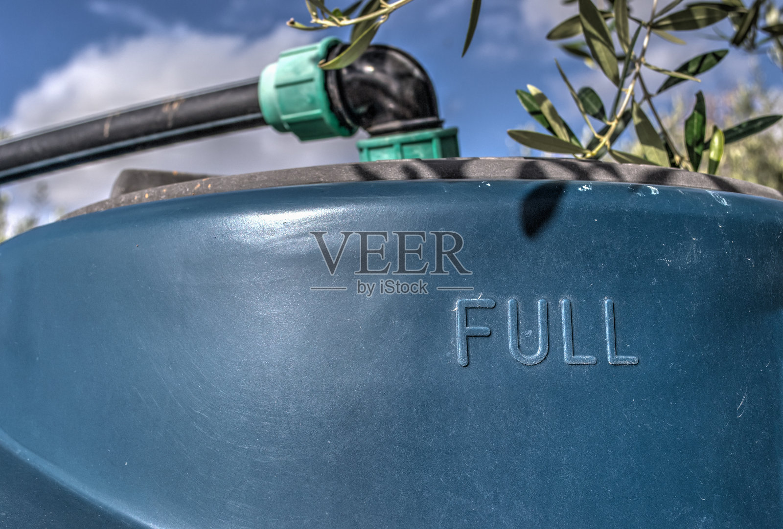 水箱照片摄影图片