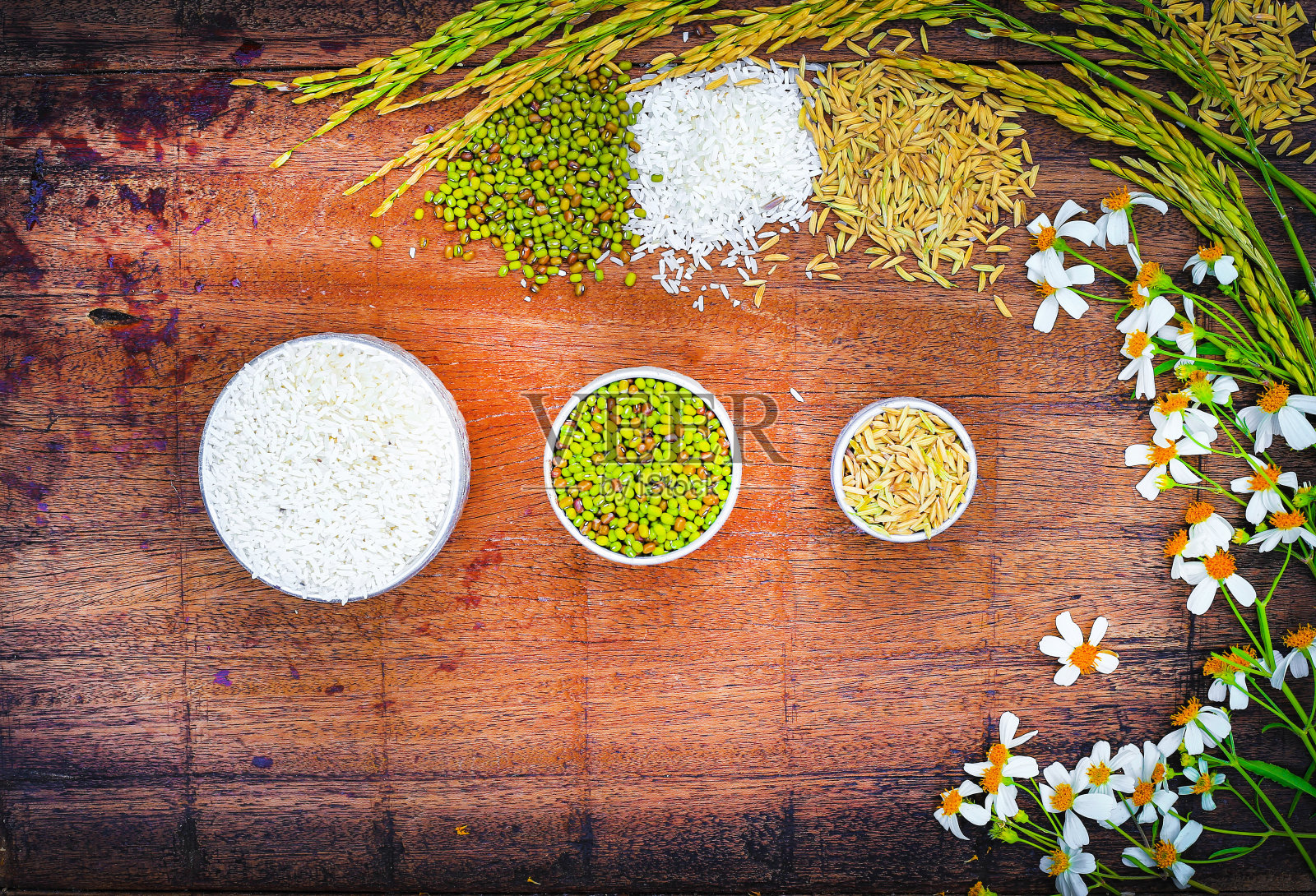 亚洲食物俯视图大米坚果蔬菜照片摄影图片