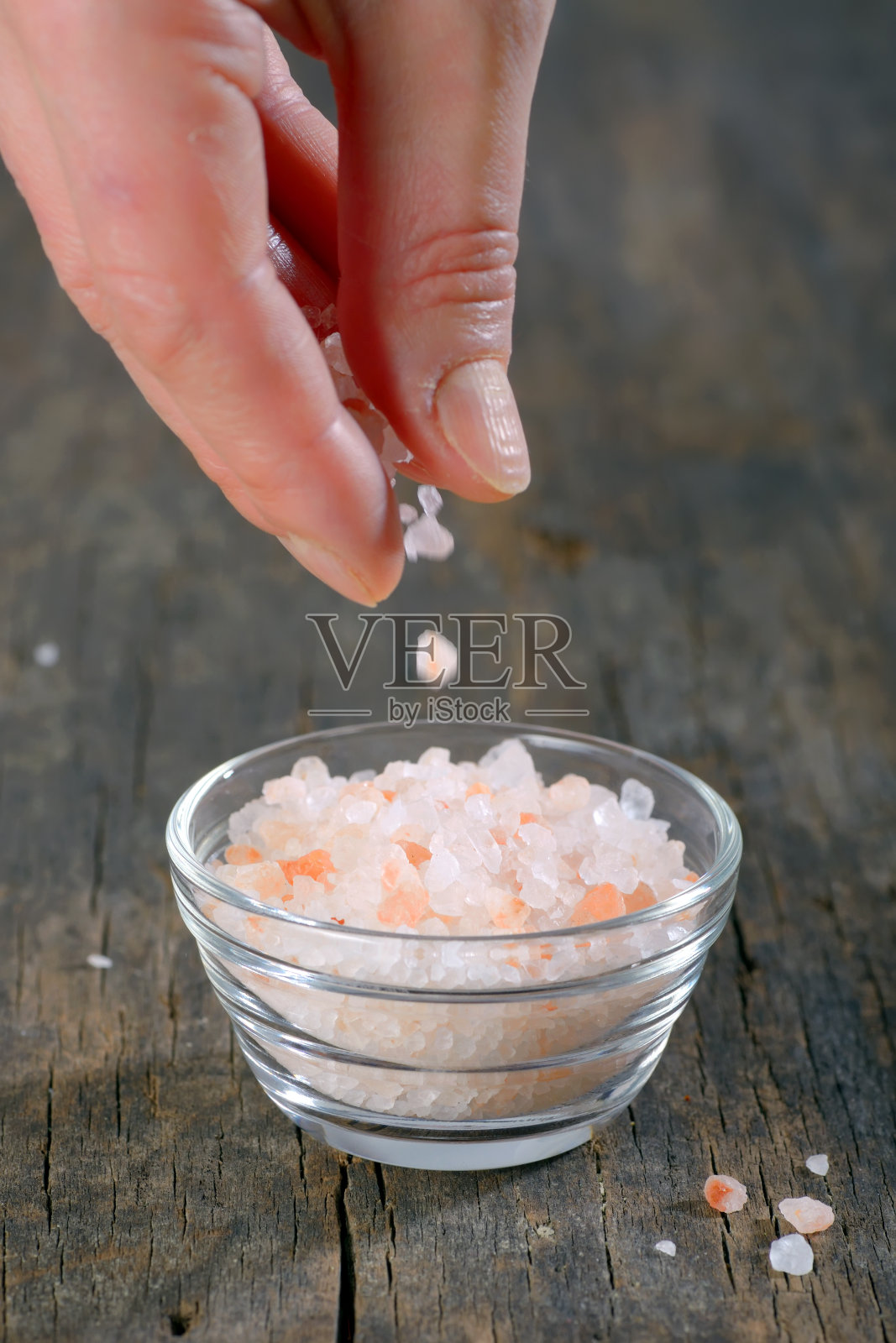 来自喜马拉雅山的粉色盐照片摄影图片