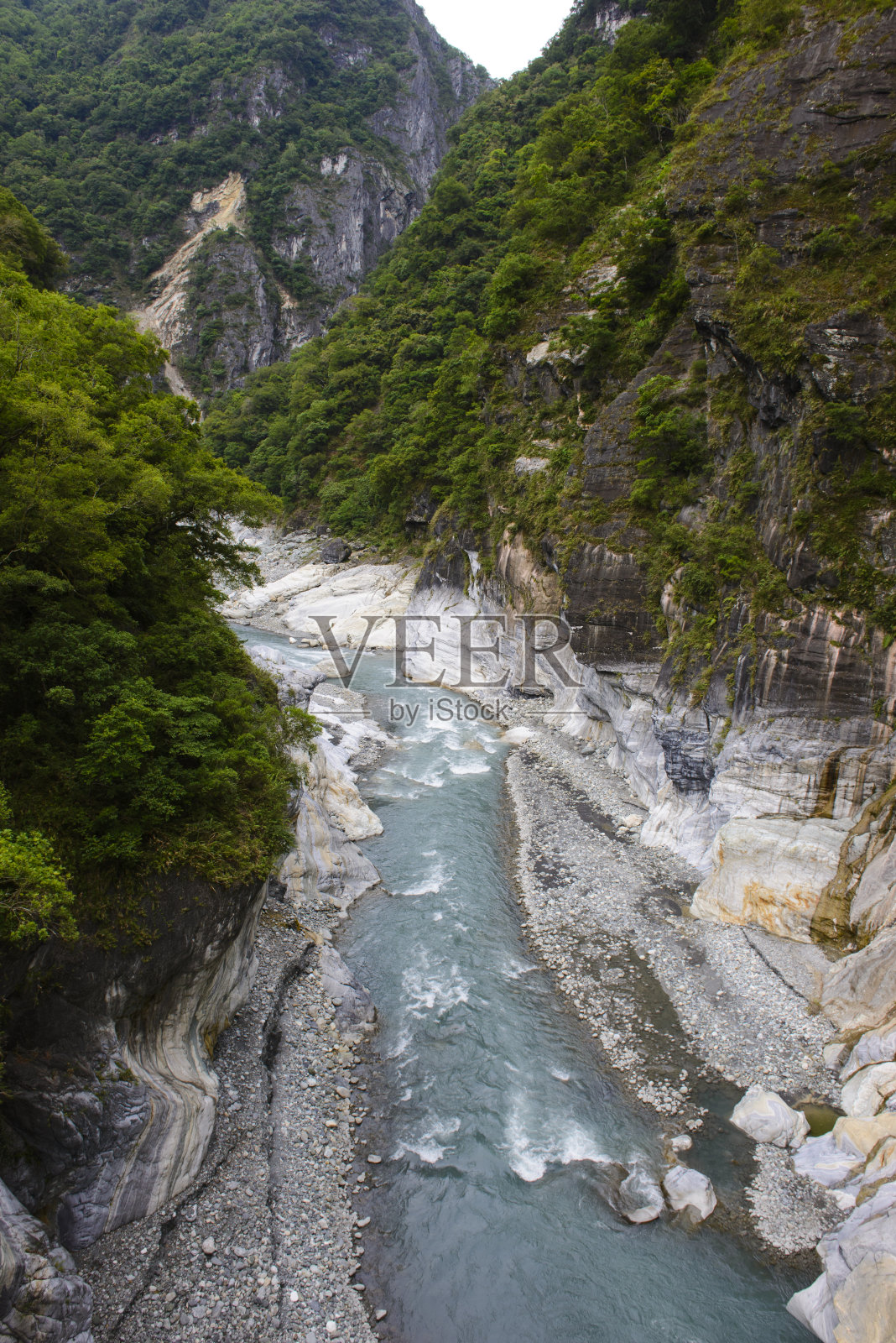 小溪和河流照片摄影图片