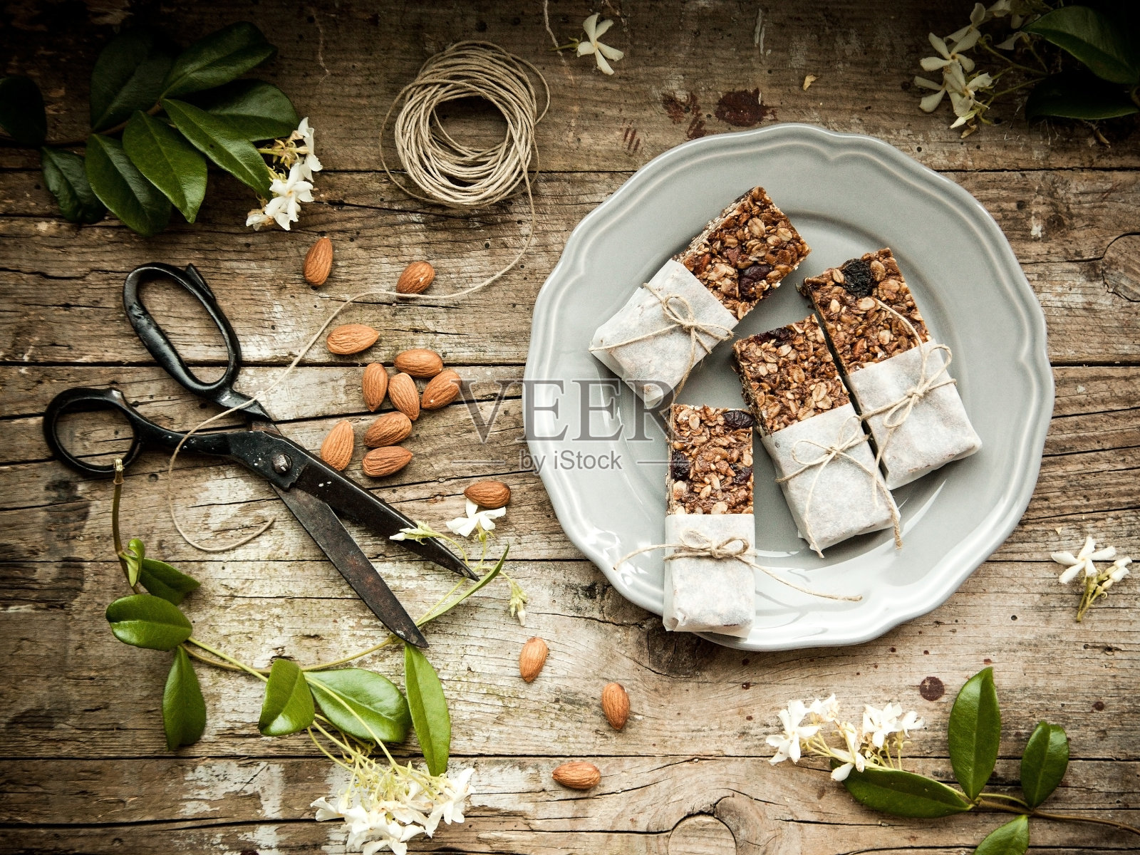 自制格兰诺拉麦片能量棒照片摄影图片