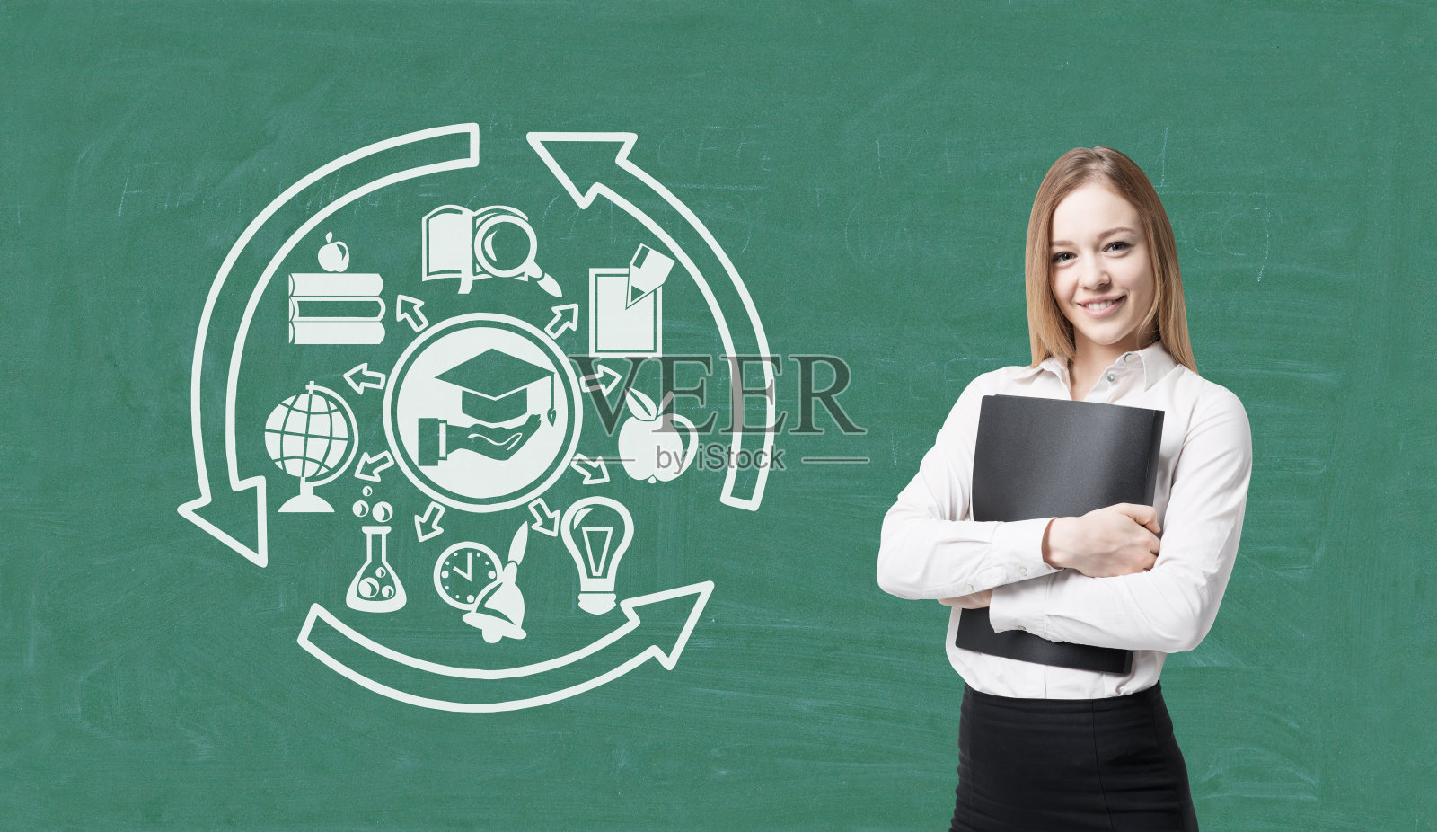 有文件夹和教育图标的金发女人照片摄影图片