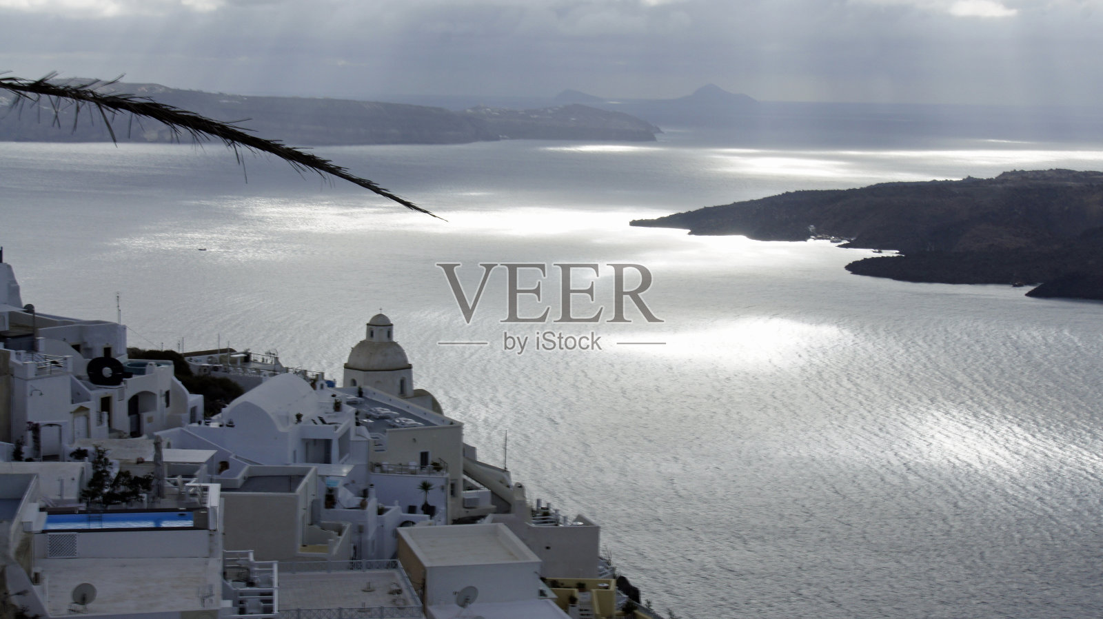 传统的希腊村庄fira在圣托里尼岛照片摄影图片