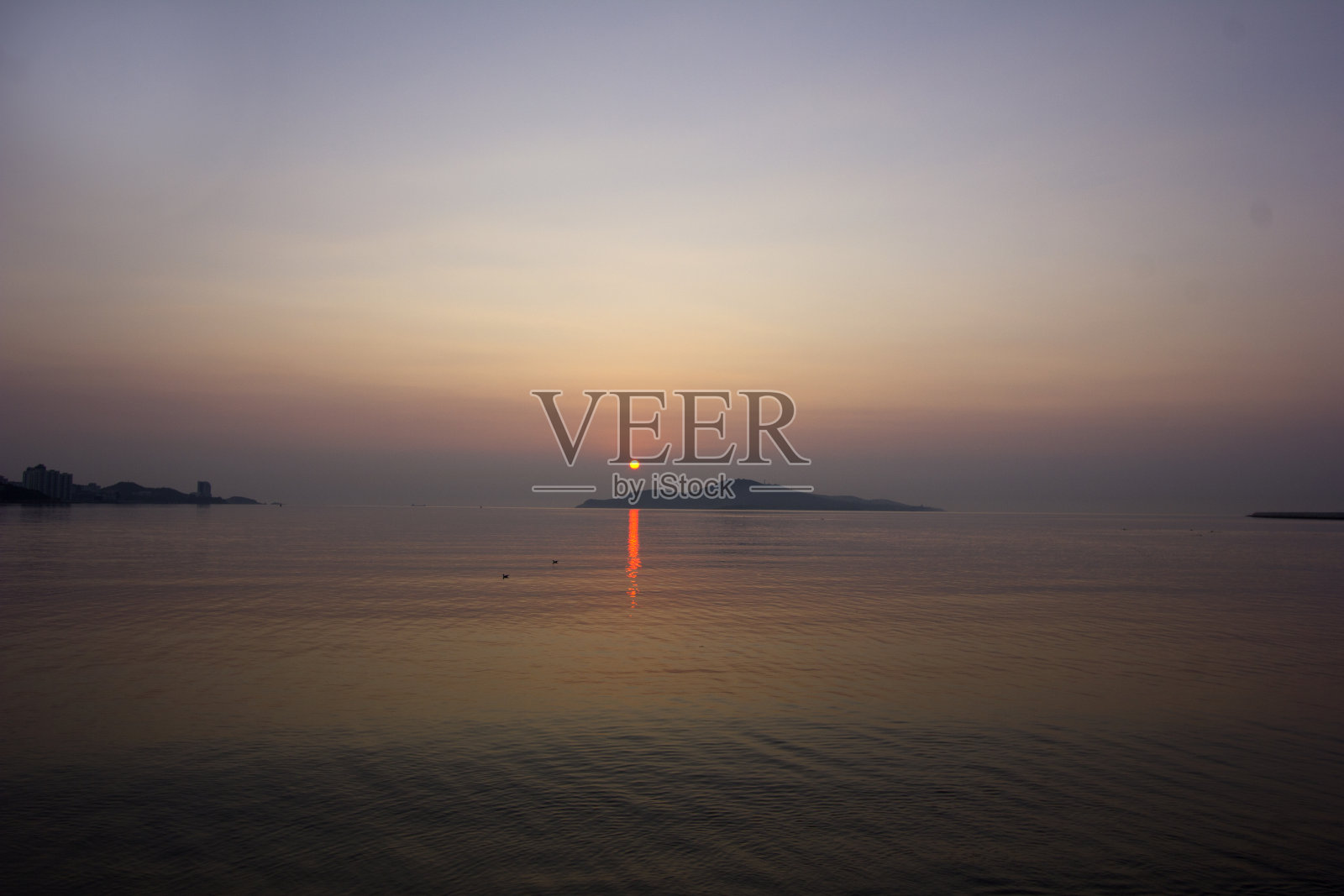 海面日出，日落照片摄影图片