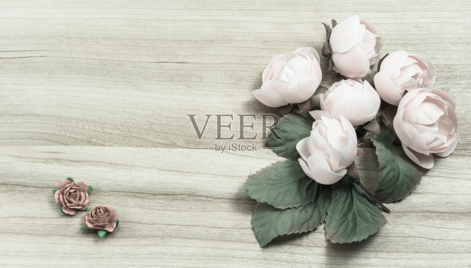 鲜花装饰照片摄影图片