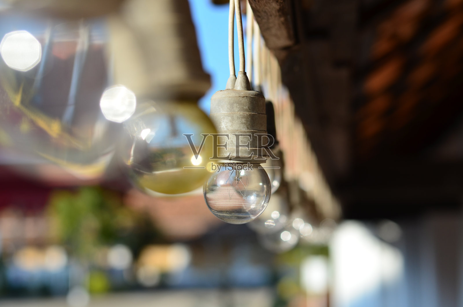 光哭。照片摄影图片