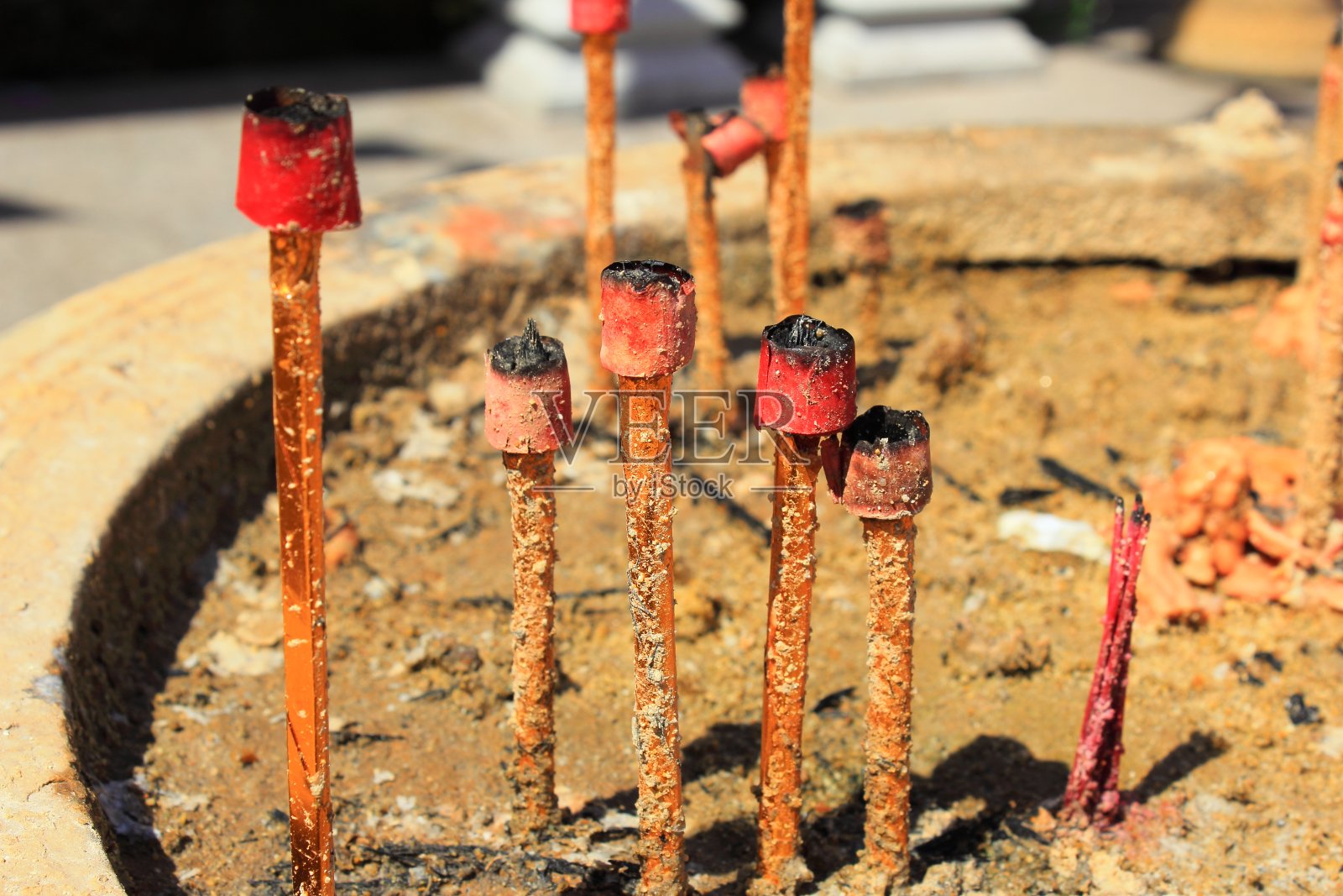 熄灭大香烛照片摄影图片