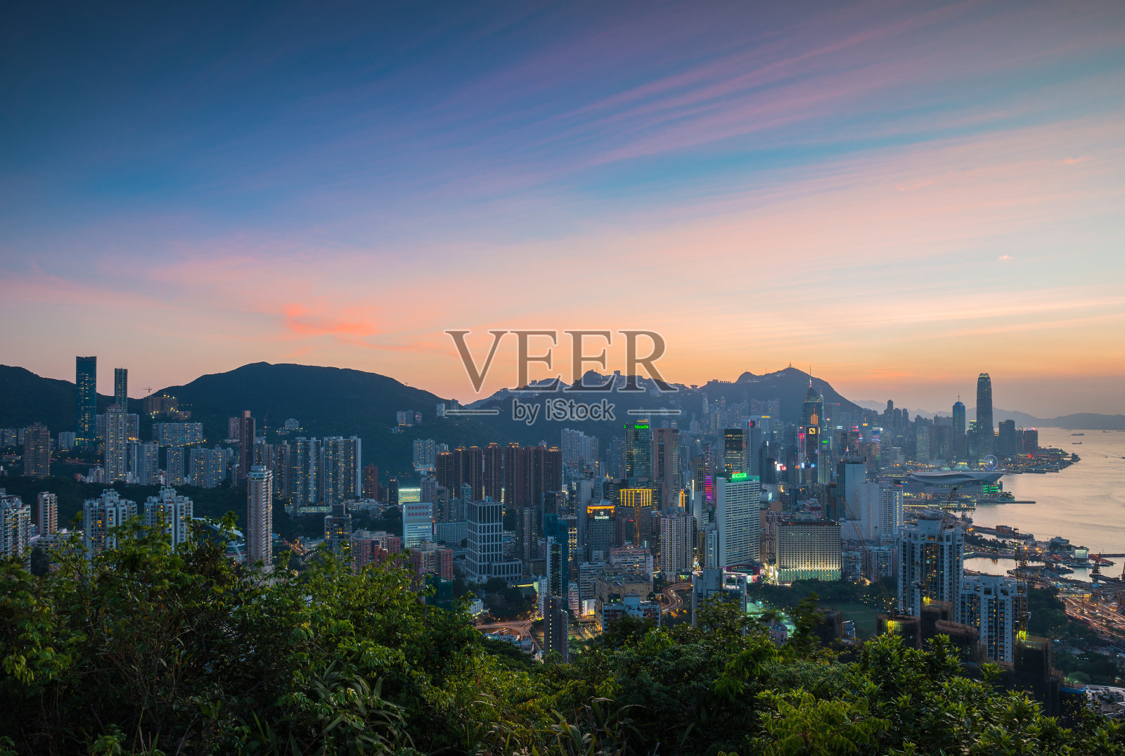 日落时分的香港照片摄影图片