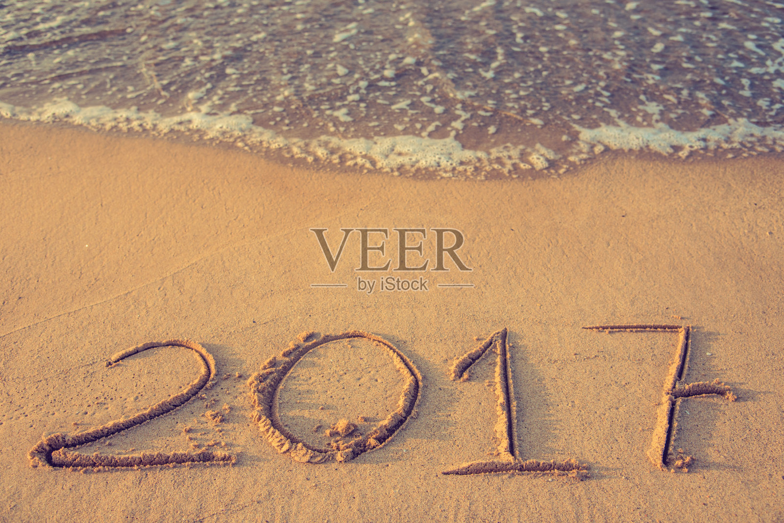 2017年的觉醒照片摄影图片