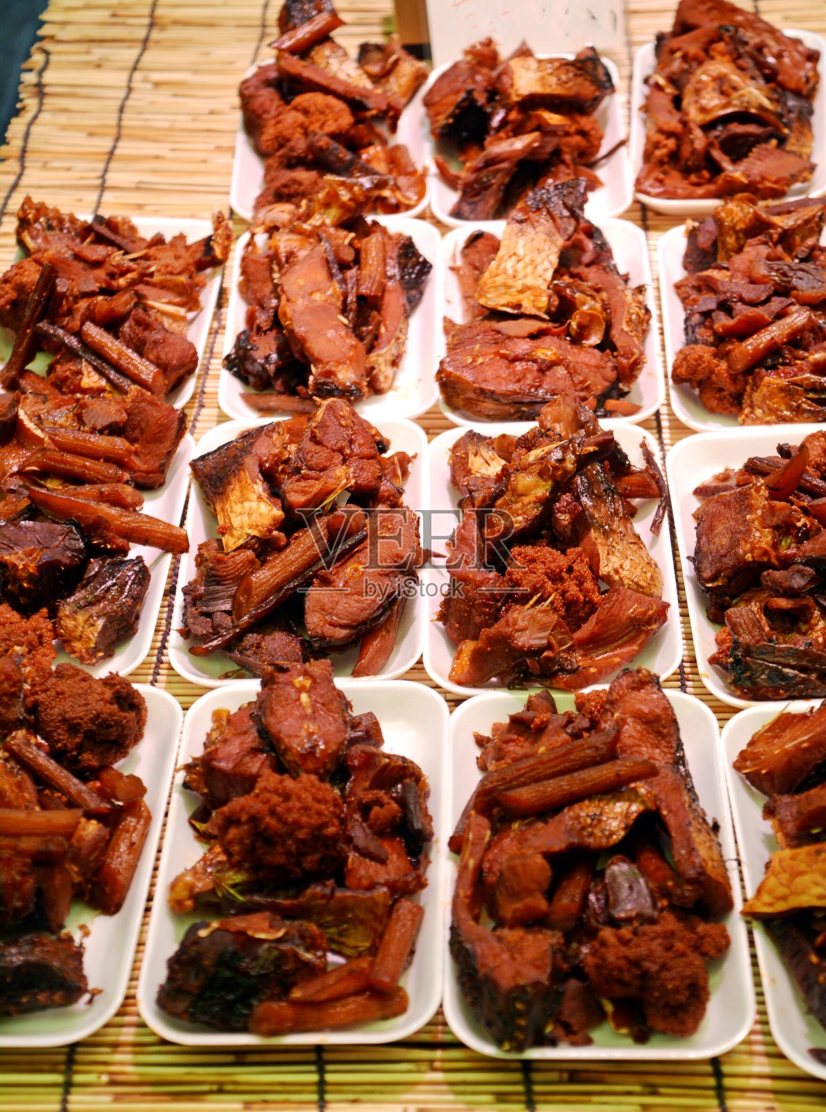 日本京都的生鲜市场。日本的食物。照片摄影图片