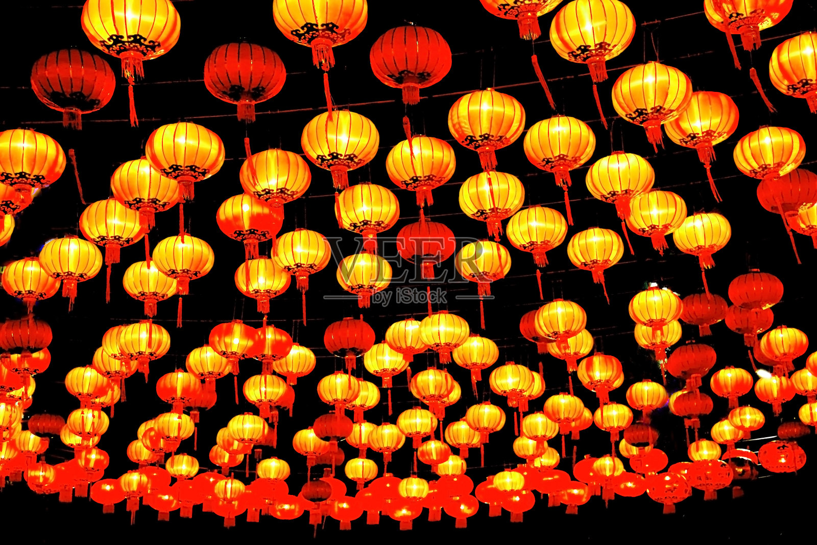 传统的中国新年灯笼照片摄影图片